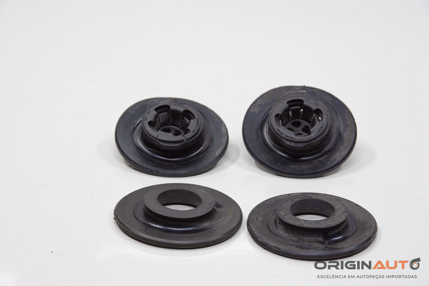 Jogo Calco Amortecedor Batente Traseira Audi A3 Sedan 1.8 Tfsi 2015 5Q0512297B