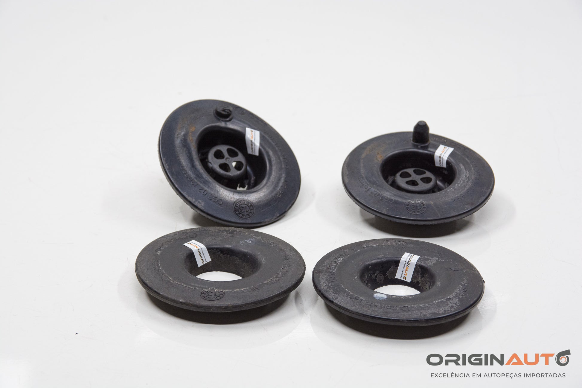 Jogo Calco Amortecedor Batente Traseira Audi A3 Sedan 1.8 Tfsi 2015 5Q0512297B