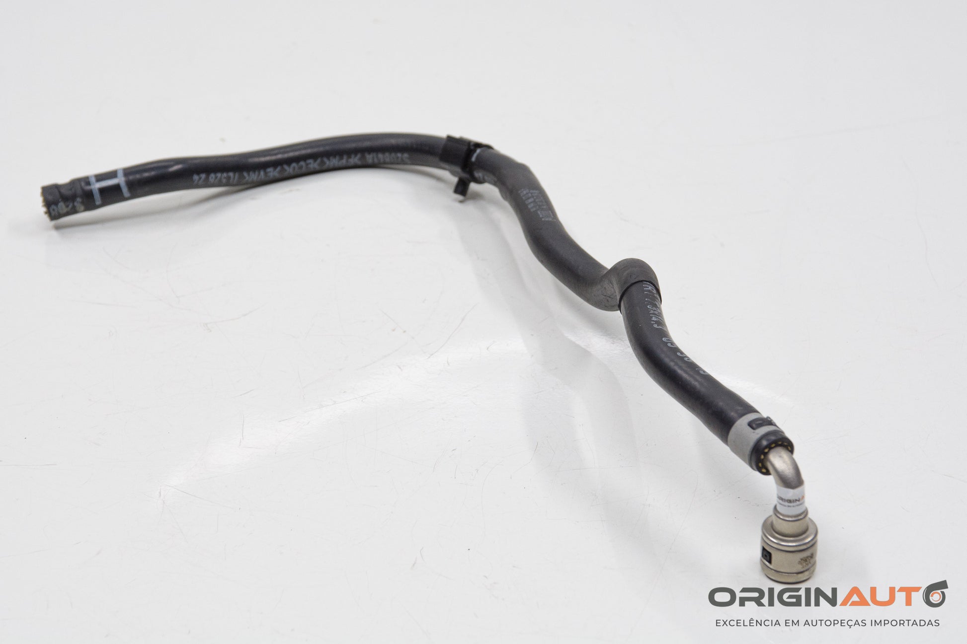 Tubo De Combustivel Audi A3 Sedan 1.8 Tfsi 2014 06K133986