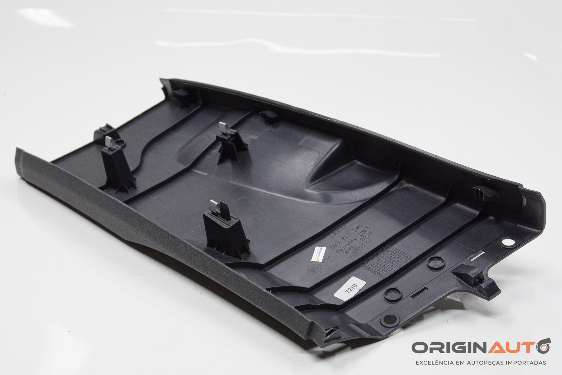 Acabamento Coluna Central Passageiro Audi A3 Sedan 1.8 Tfsi 201 8V5867240