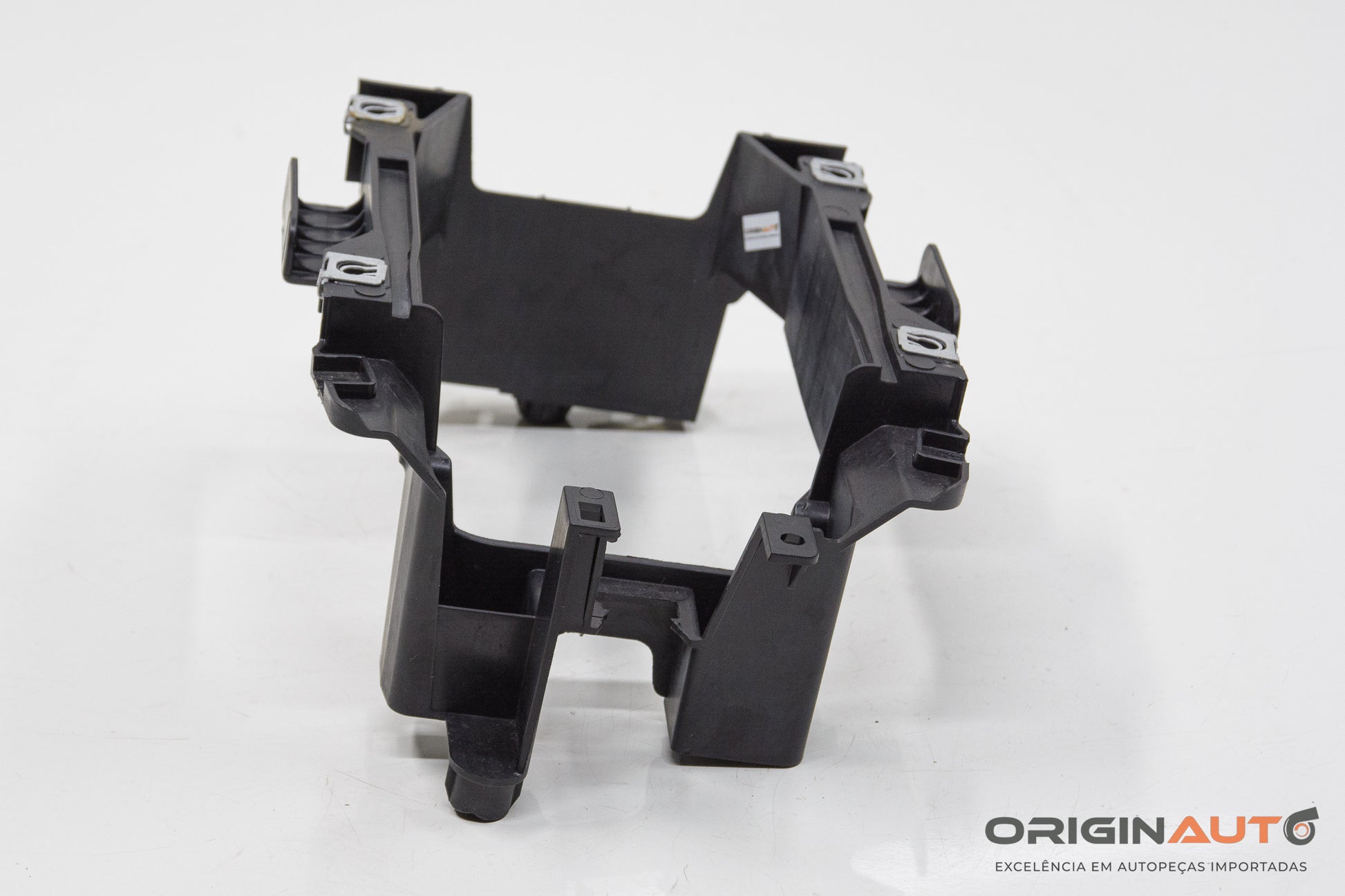 Suporte Fixacao Trambulador Audi A3 Sedan 1.8 Tfsi 2014 8V0863531