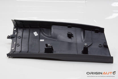 Acabamento Inferior Coluna Esquerda Audi A3 Sedan 1.8 Tfsi 2014 8V5867239