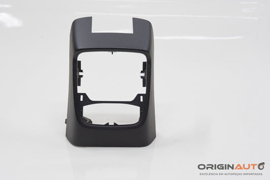 Moldura Porta Objeto Traseiro Audi A3 Sedan 1.8 Tfsi 2014 8V0864376B