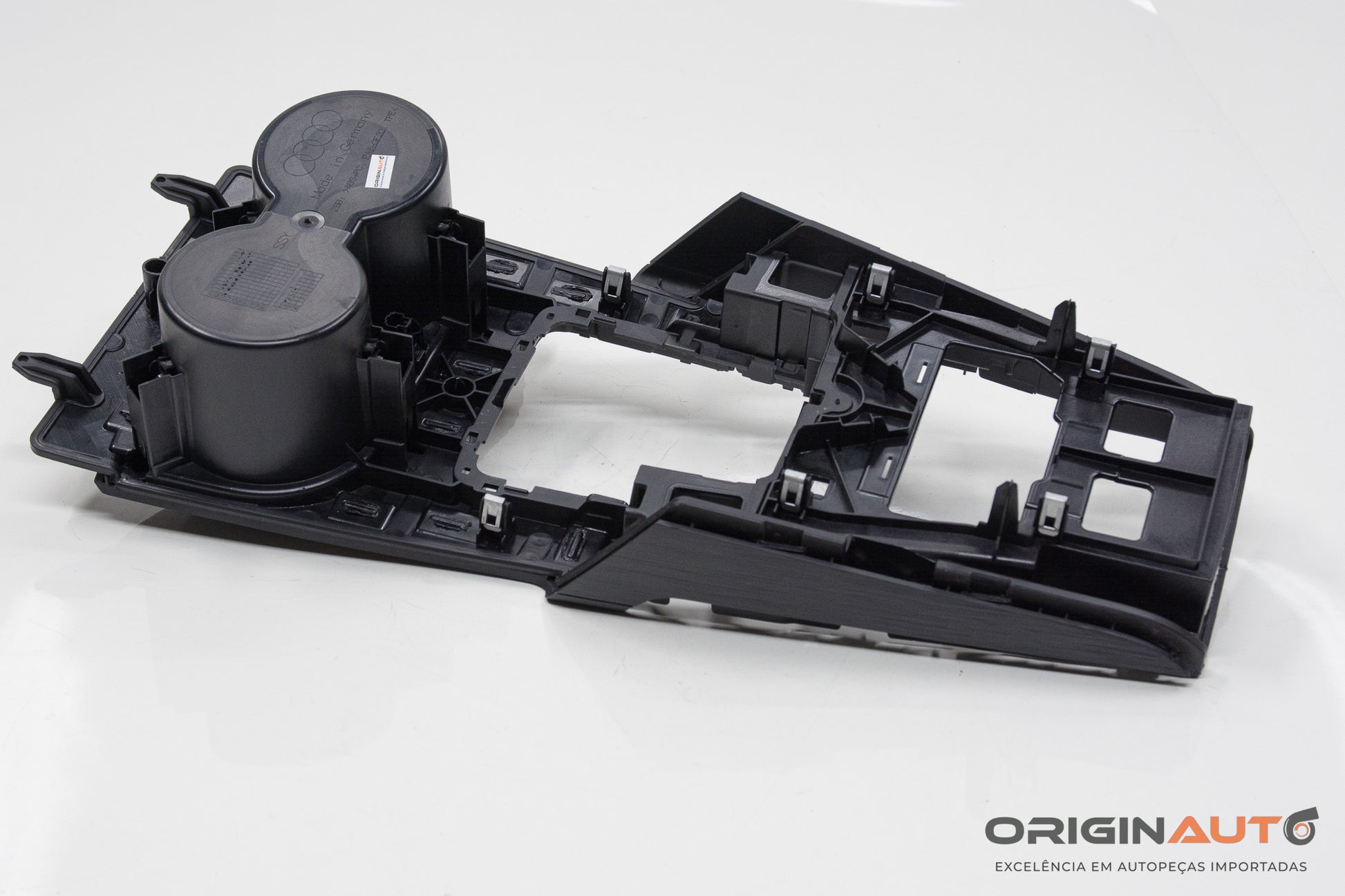 Acabamento Porta Copos Console Central Audi A3 Sedan 1.8 Tfsi 2014 8V1864261C
