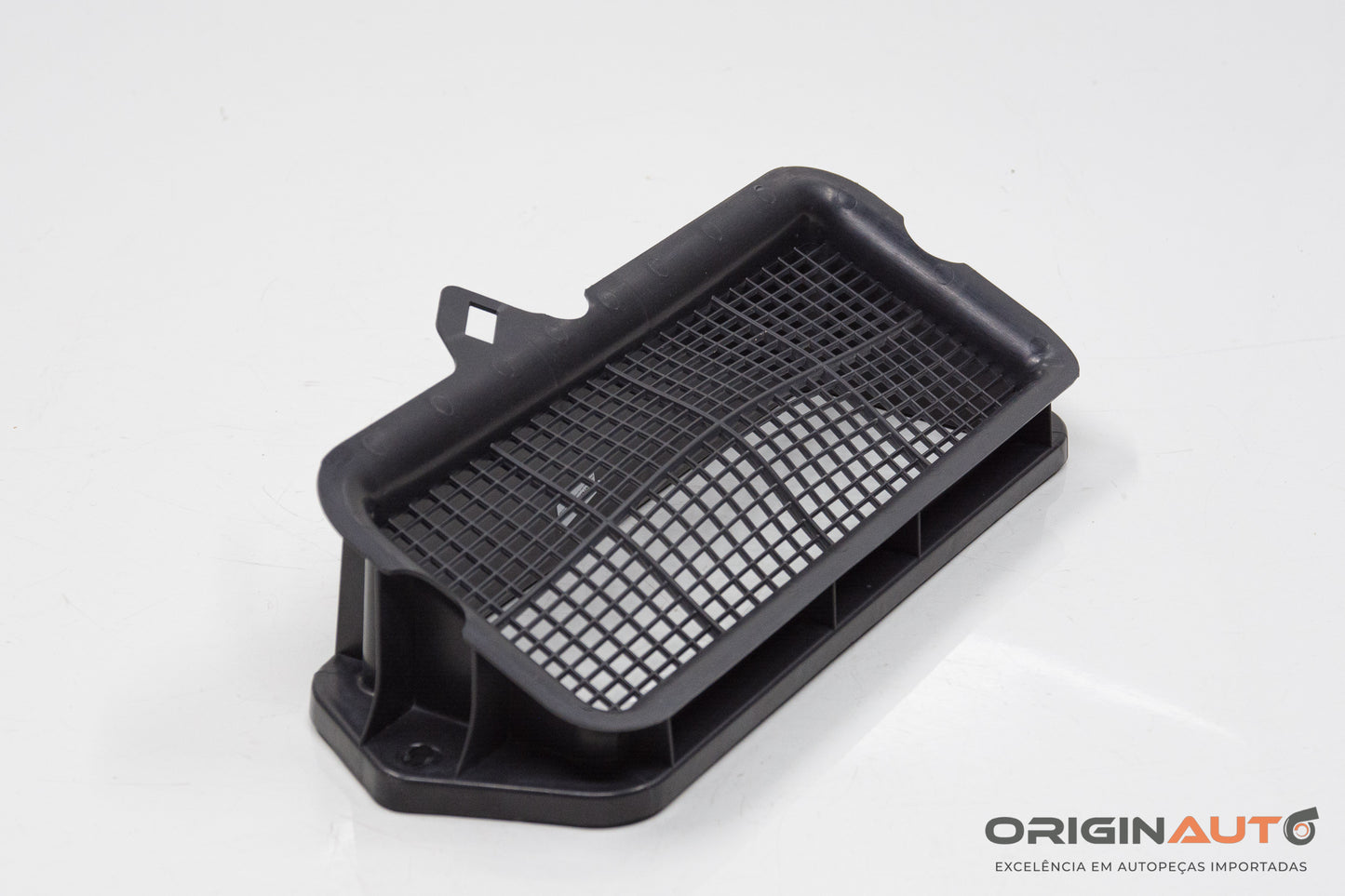 Acabamento Grade Difusor Ar Audi A3 Sedan 1.8 Tfsi 2014 5Q0815479