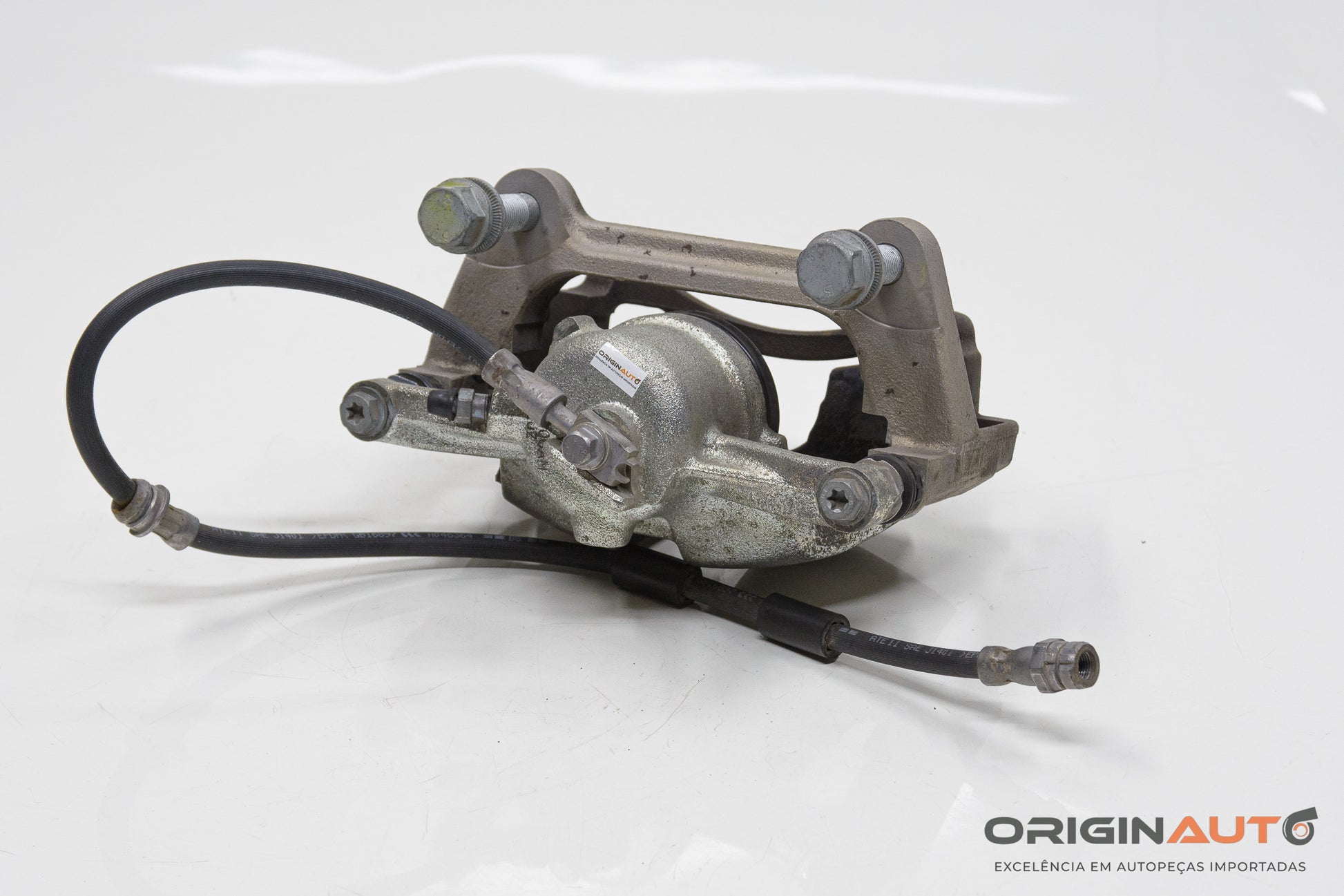 Pinca De Freio Dianteira Direita Audi A3 Sedan 1.8 Tfsi 2014 8V0615124A