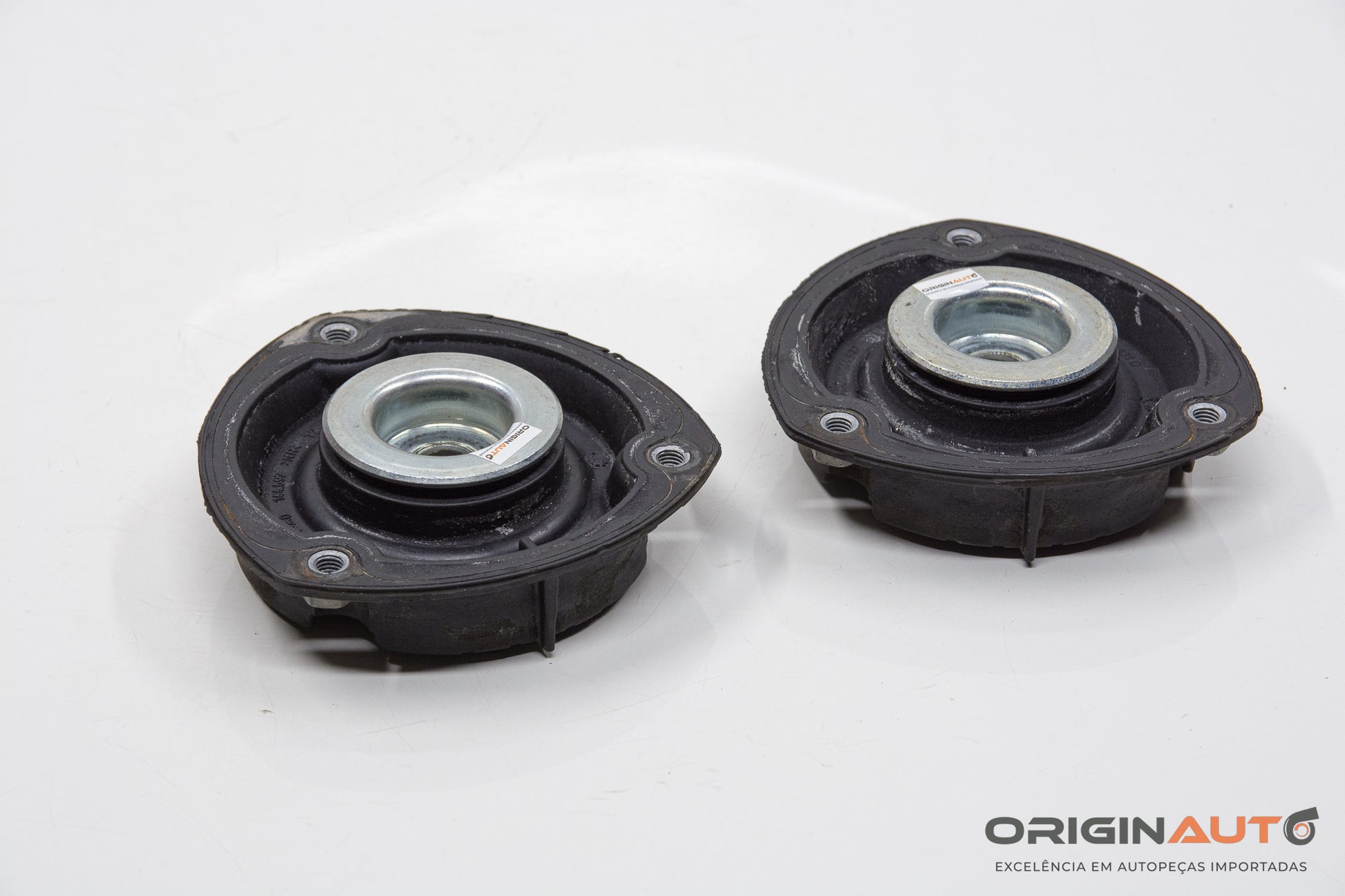 Coxim Batente Amortecedor Dianteiro Audi A3 Sedan 1.8 Tfsi 2014 5Q0412331D