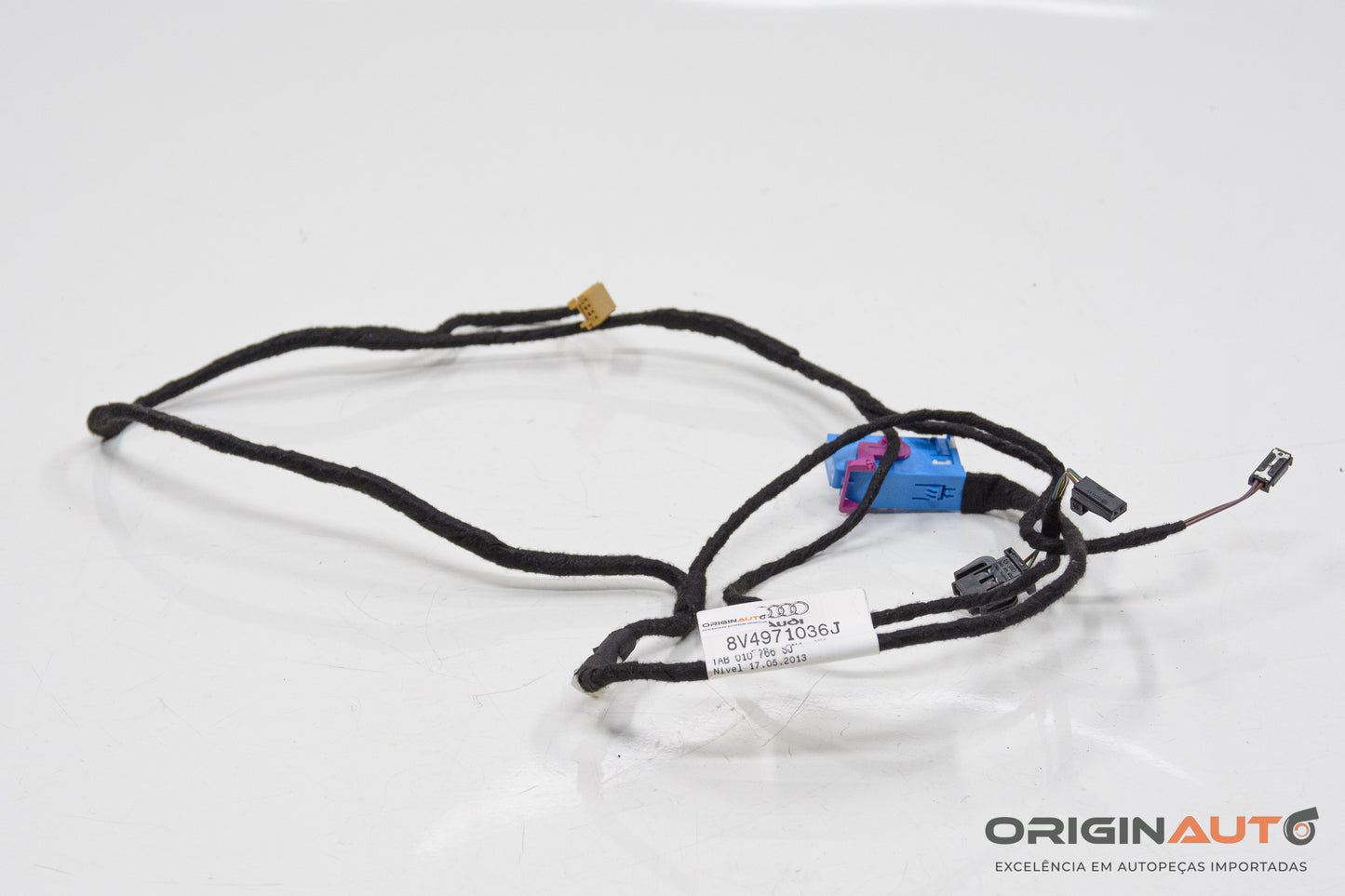 Chicote Forro Porta Dianteira Dir Audi A3 Sedan 1.8 Tfsi 2014 8V4971036J