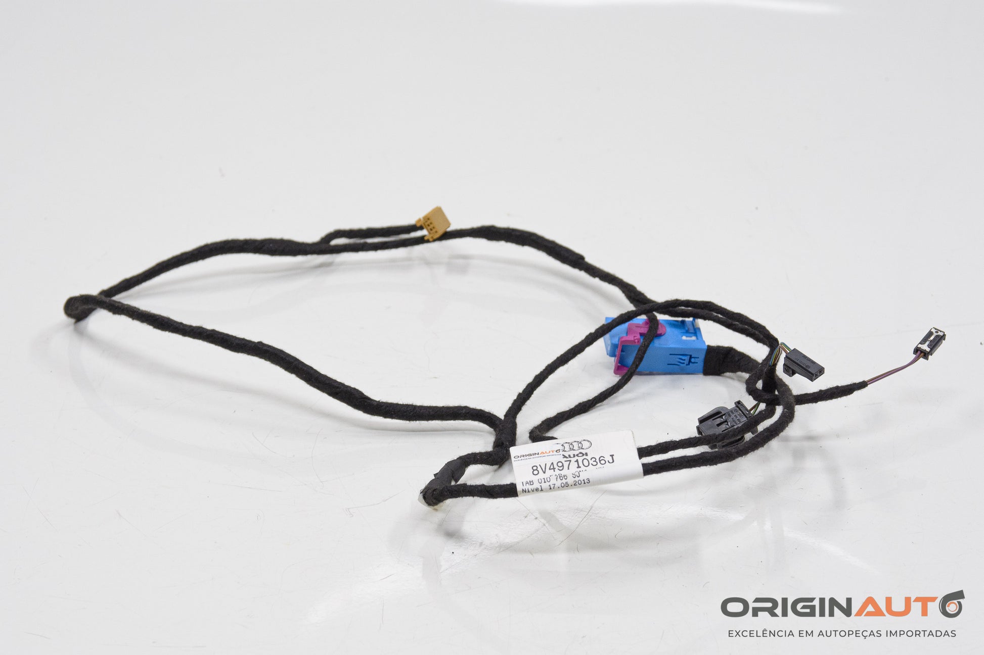 Chicote Forro Porta Dianteira Dir Audi A3 Sedan 1.8 Tfsi 2014 8V4971036J