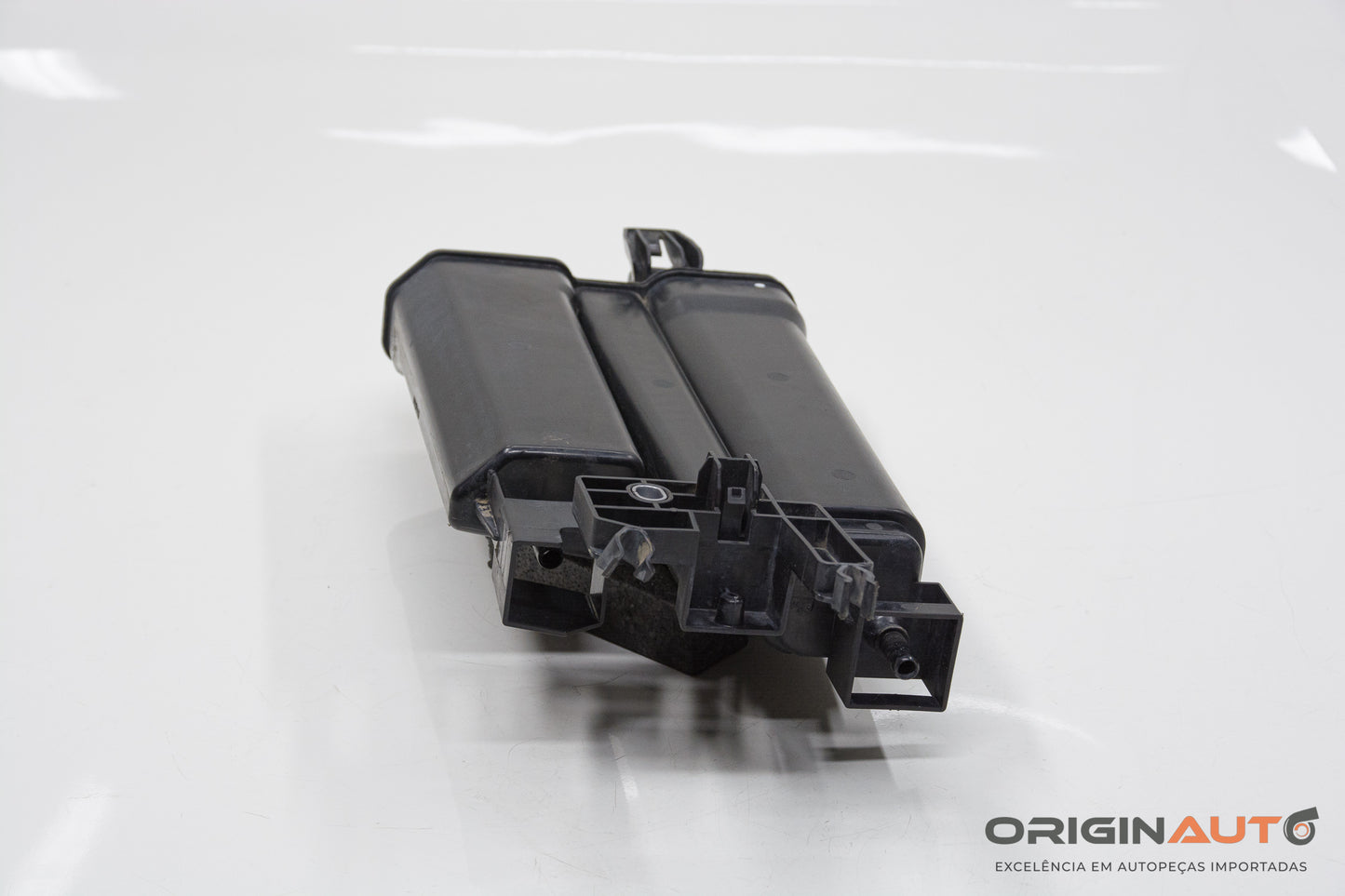 Filtro Canister Audi A3 Sedan 1.8 Tfsi 2014 5Q0201801