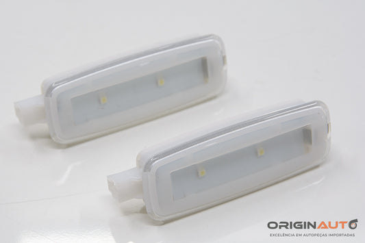 Luz Quebra Sol Audi A3 Sedan 1.8 Tfsi 2014 4H0947105