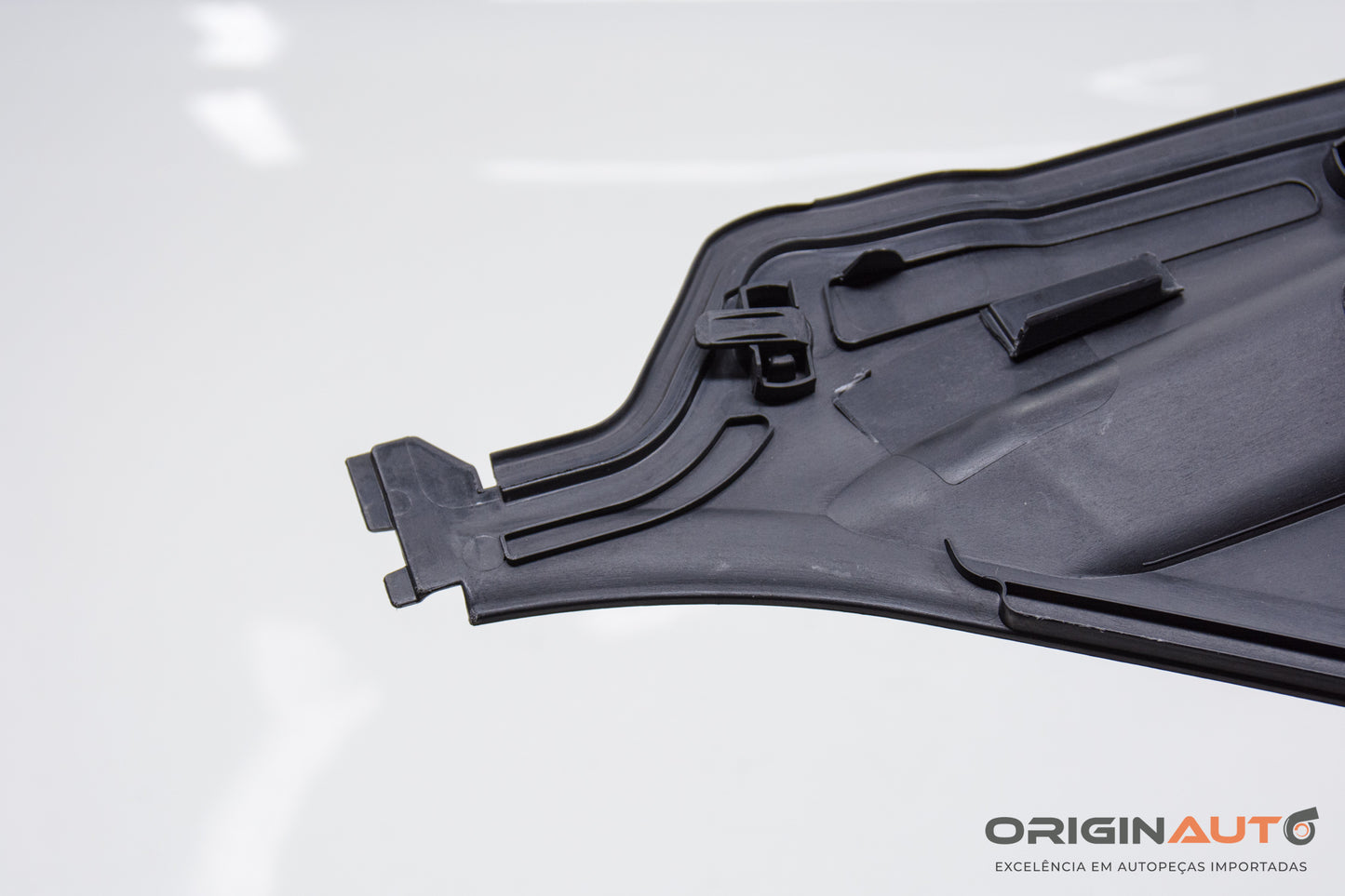 Acabamento Churrasqueira Direita Bmw 320I Gt F34 2015 9206485