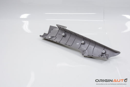 Acabamento Esquerdo Tampa Traseira Bmw 320I Gt F34 2015 7295635/17949110