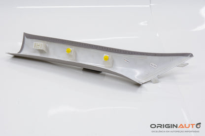 Acabamento Coluna Dianteira Direita Bmw 320I Gt F34 2015 51437276808