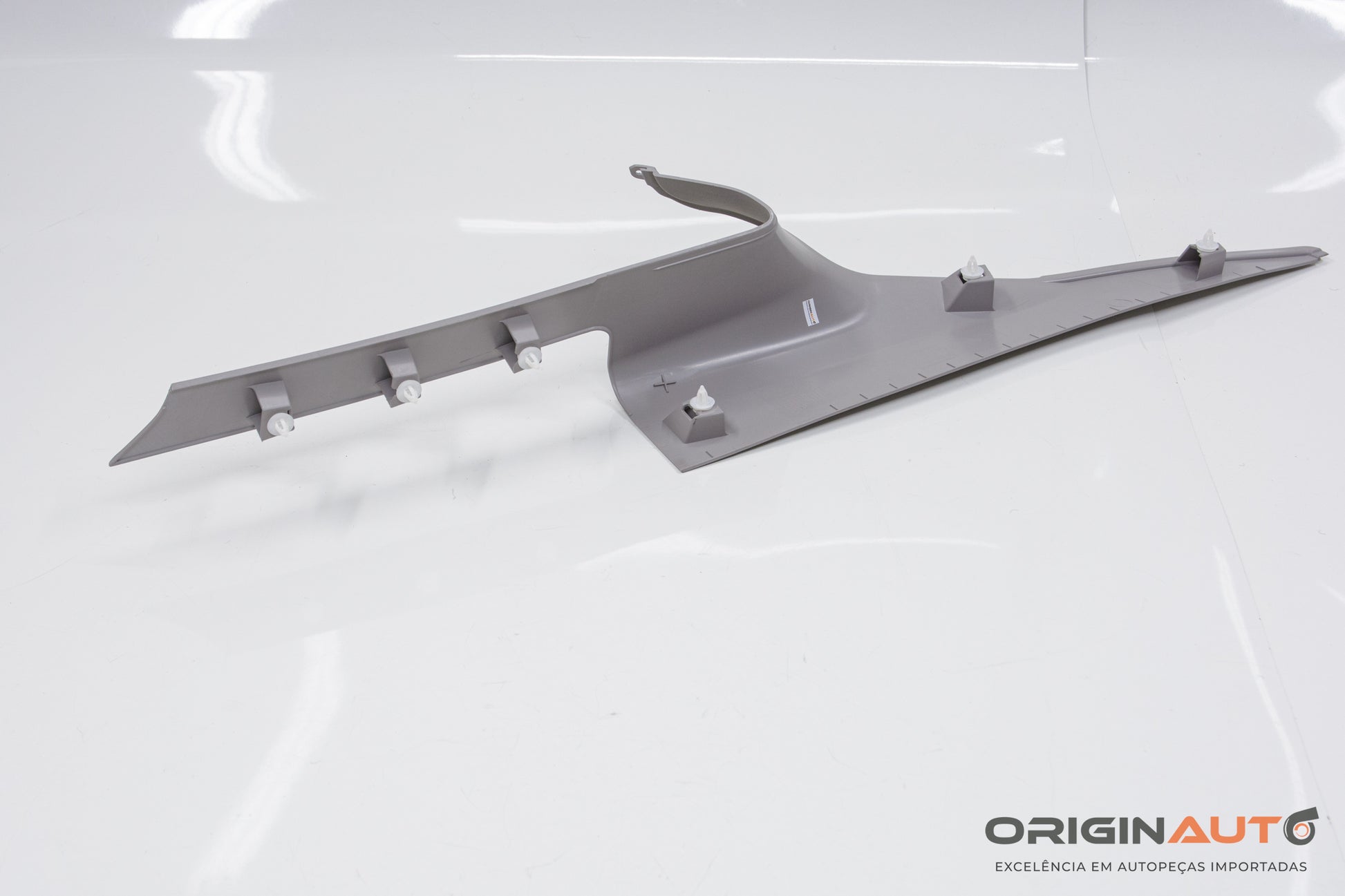 Acabamento Coluna Traseira Direita Bmw 320I Gt F34 2015 51437276842