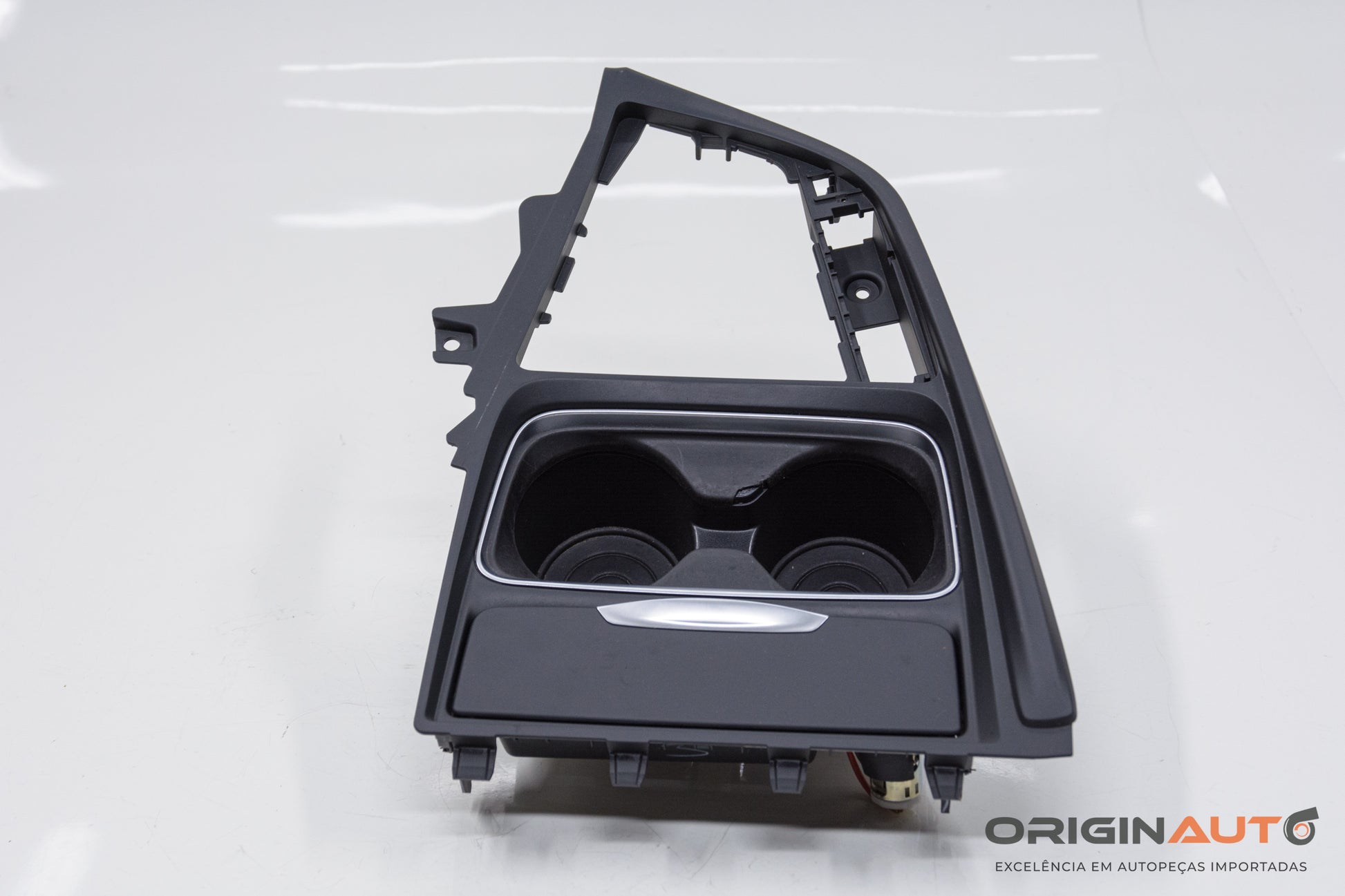Porta Copo Console Central Bmw 320I Gt F34 2015 9218925