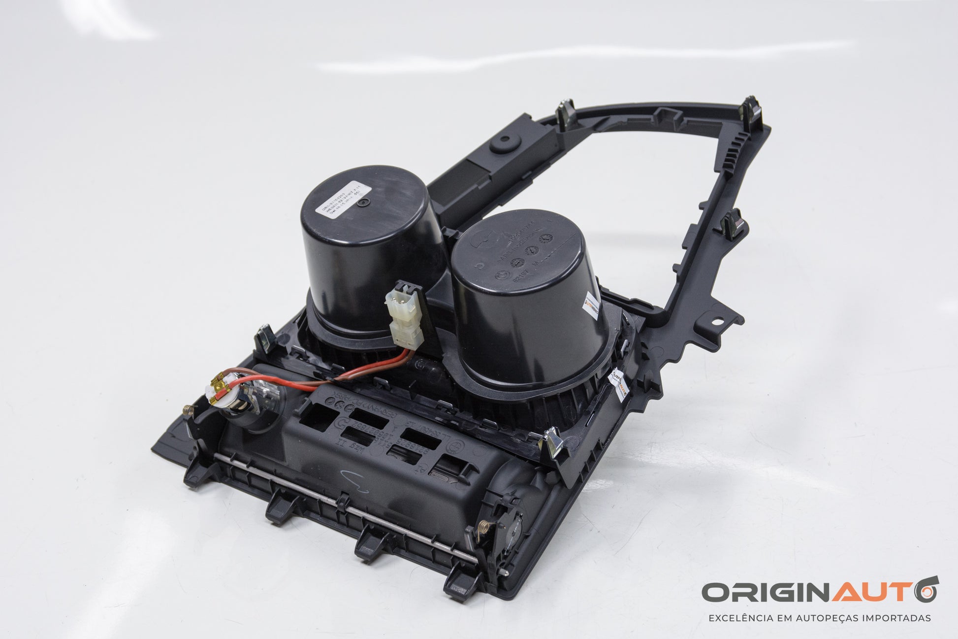 Porta Copo Console Central Bmw 320I Gt F34 2015 9218925