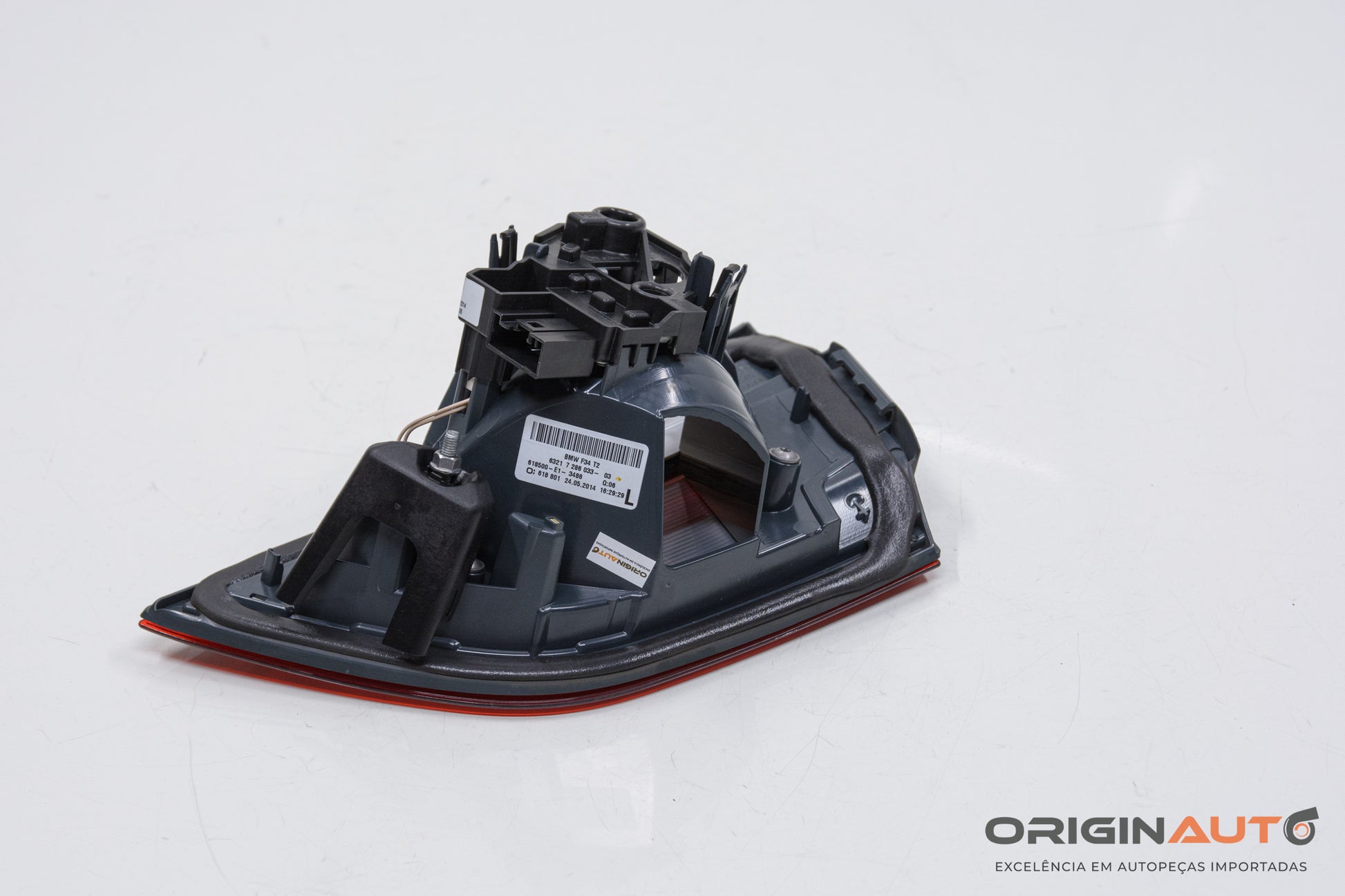 Lanterna Tampa Lado Esquerdo Bmw 320I Gt F34 2015 7286033