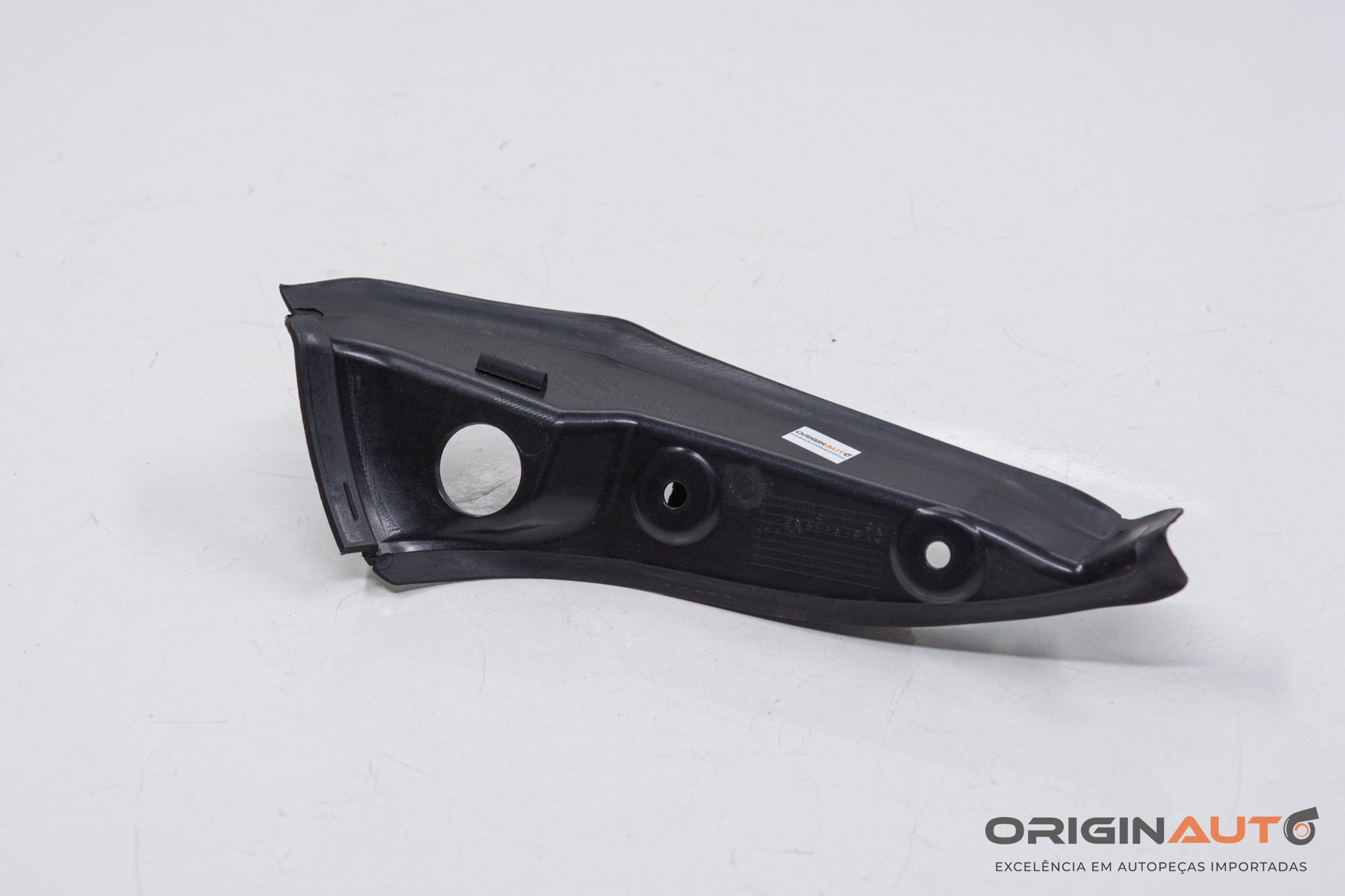 Acabamento Tampa Traseira Bmw 320I Gt F34 2015 51247295604