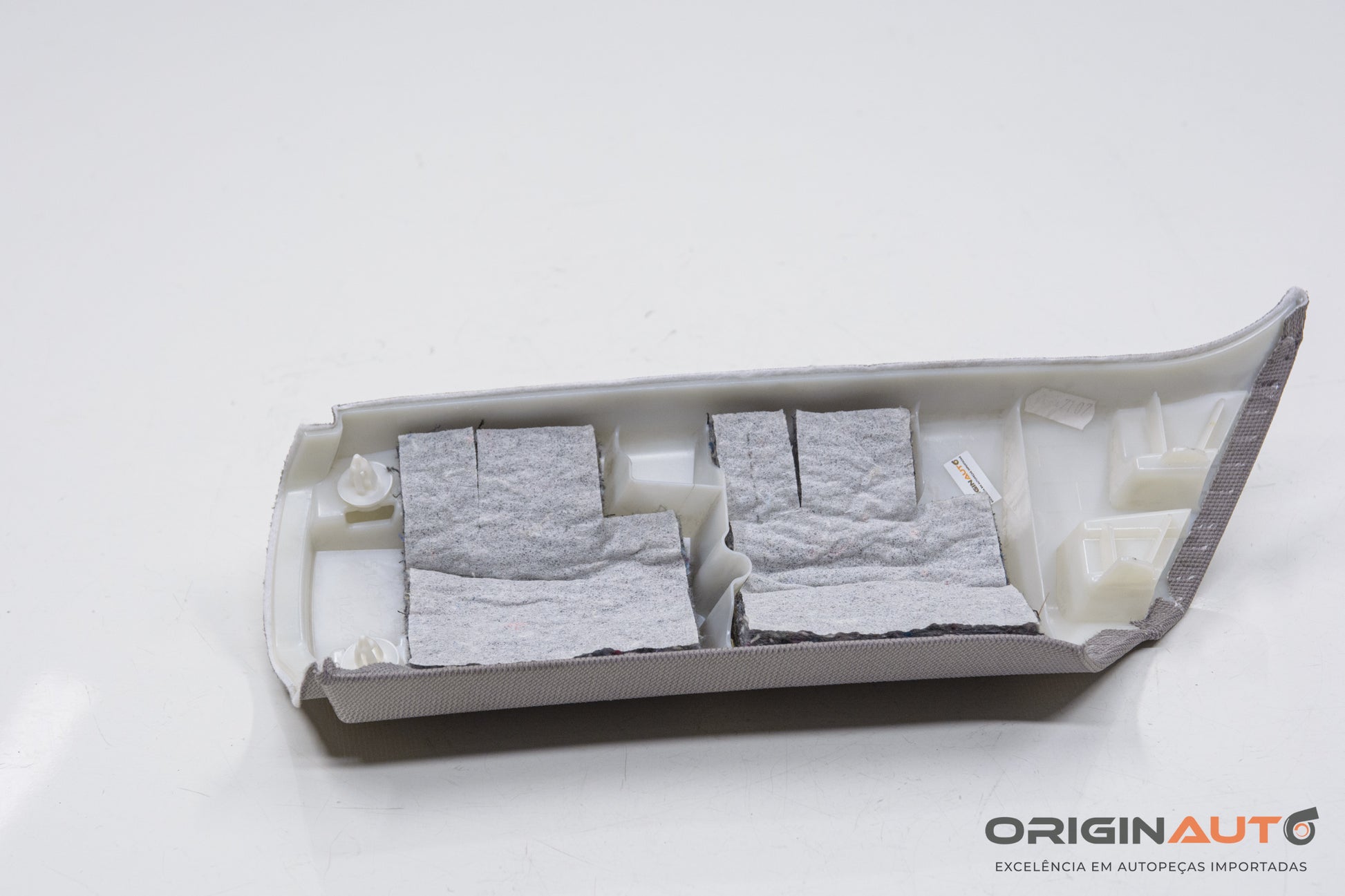 Acabamento Coluna Traseira Direita Bmw 320I Gt F34 2015 51437276276