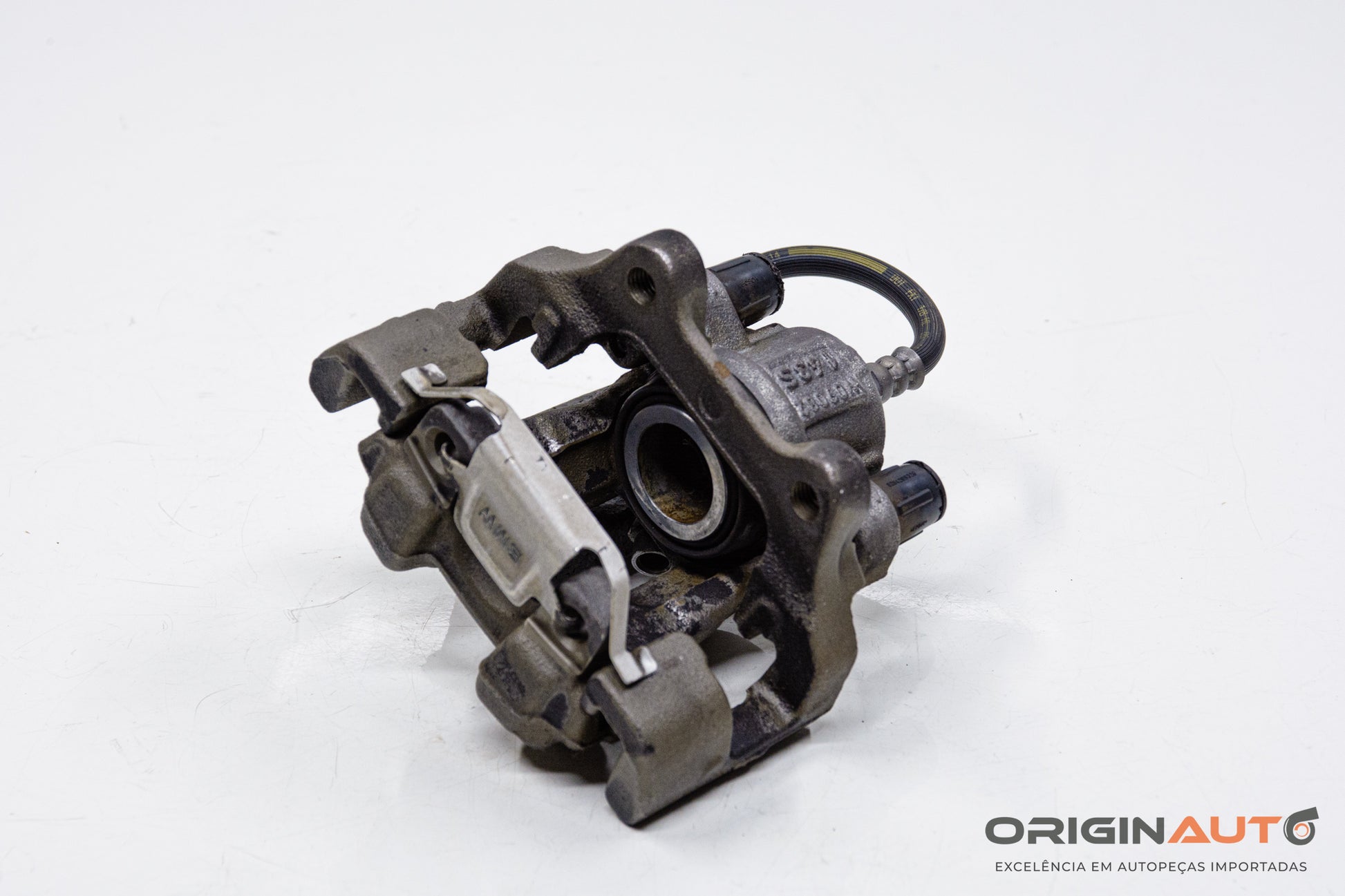 Pinca Freio Traseira Esquerda Bmw 320I Gt F34 2015 W09082