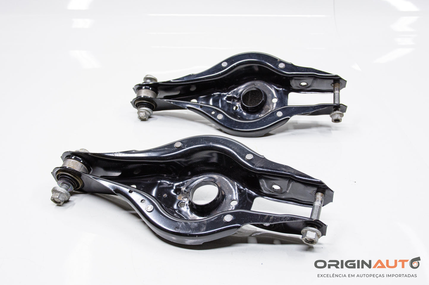 Bandeja Suspensao Traseira Bmw 320I Gt F34 2015 6867540