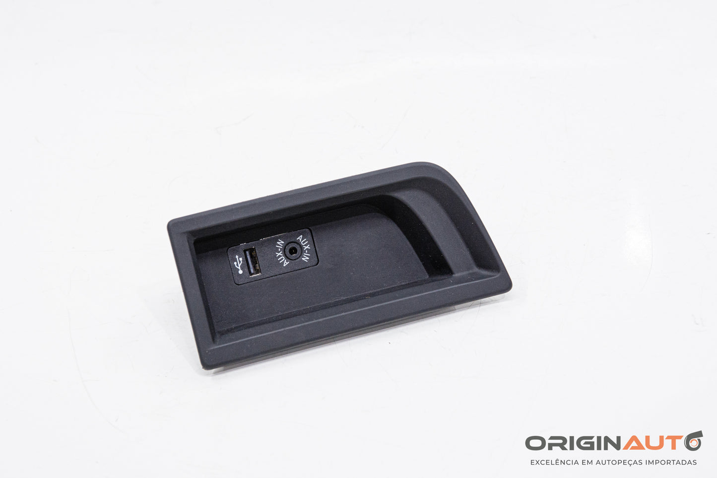 Entrada Usb Aux C/ Moldura Bmw 320I Gt F34 2015 51169207357