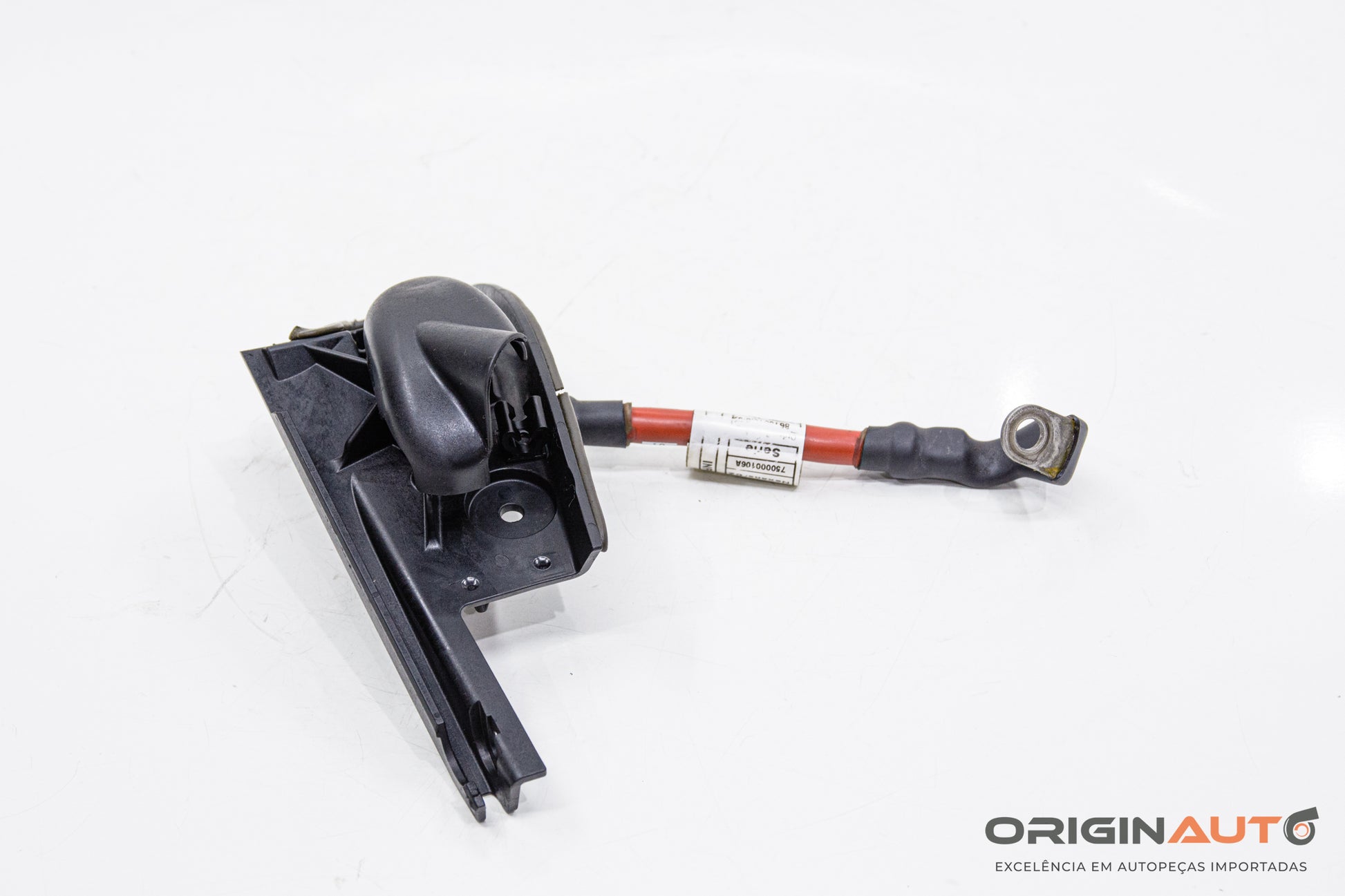 Cabo Positivo Bateria Bmw 320I Gt F34 2015 86168110