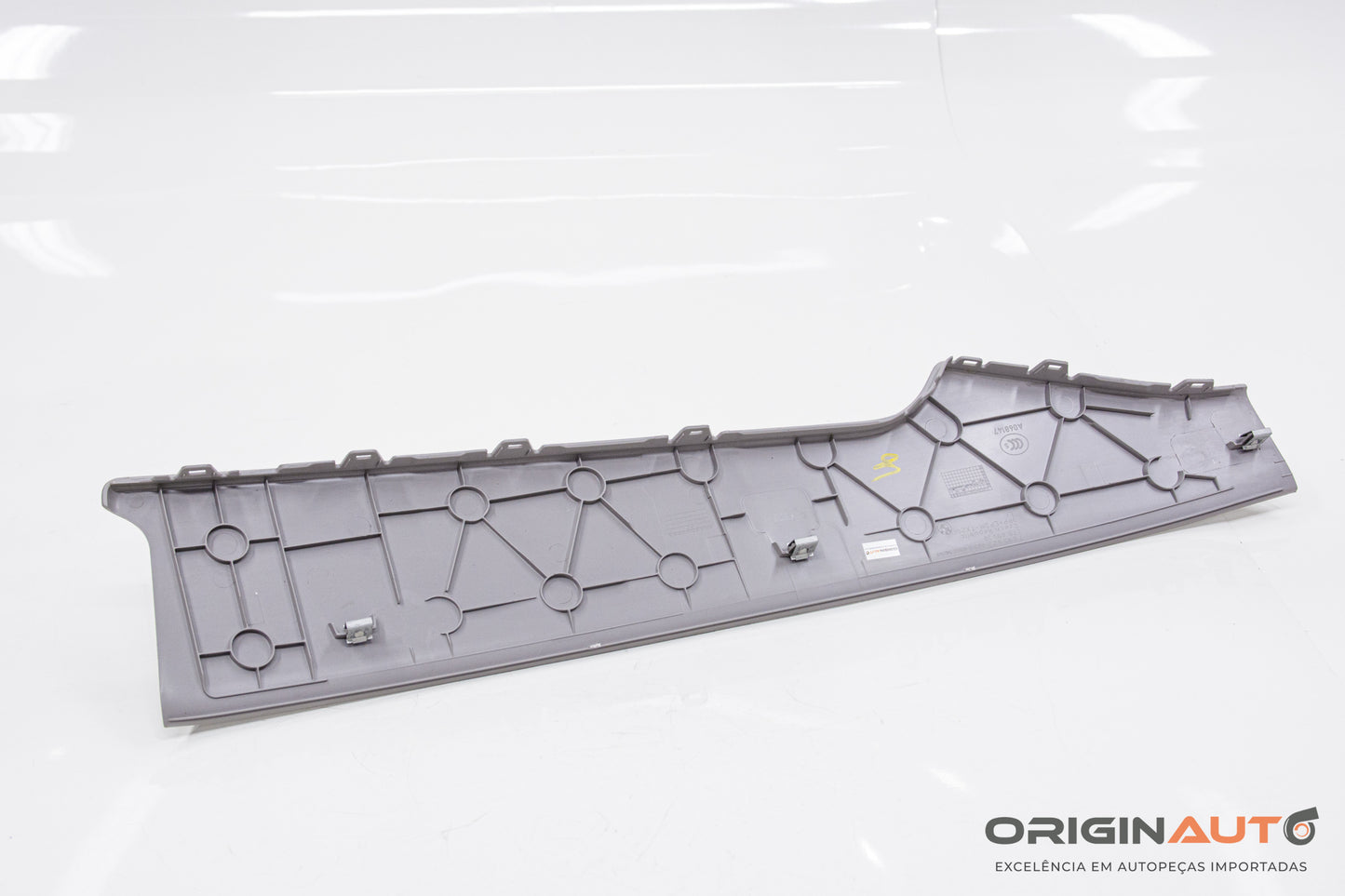 Acabamento Esquerdo Tampa Traseira Bmw 320I Gt F34 2015 7295623
