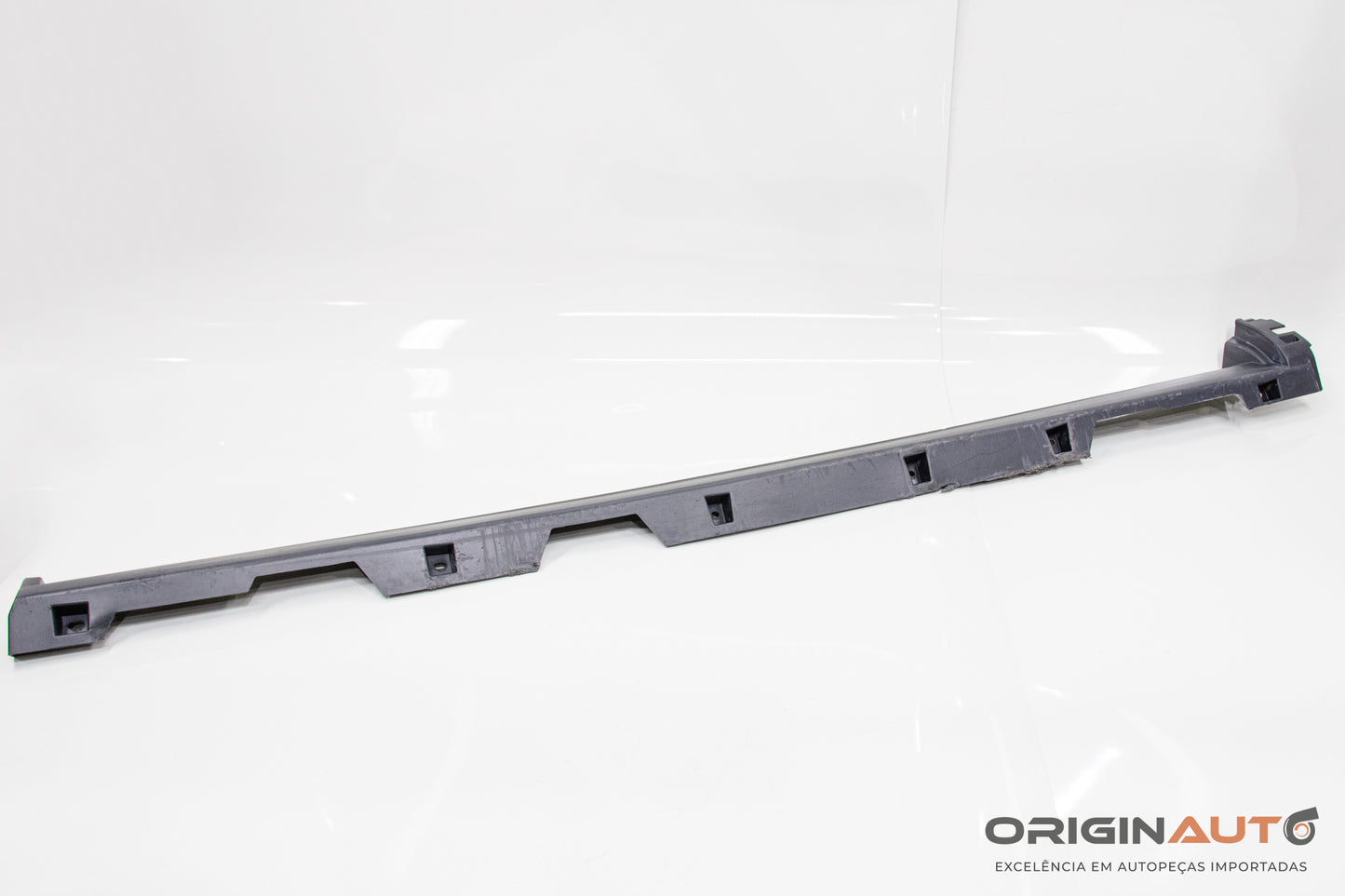 Caixa De Ar Spoiler Esquerda Land Rover Discovery Sport Hse 2015 Fk7210155Af