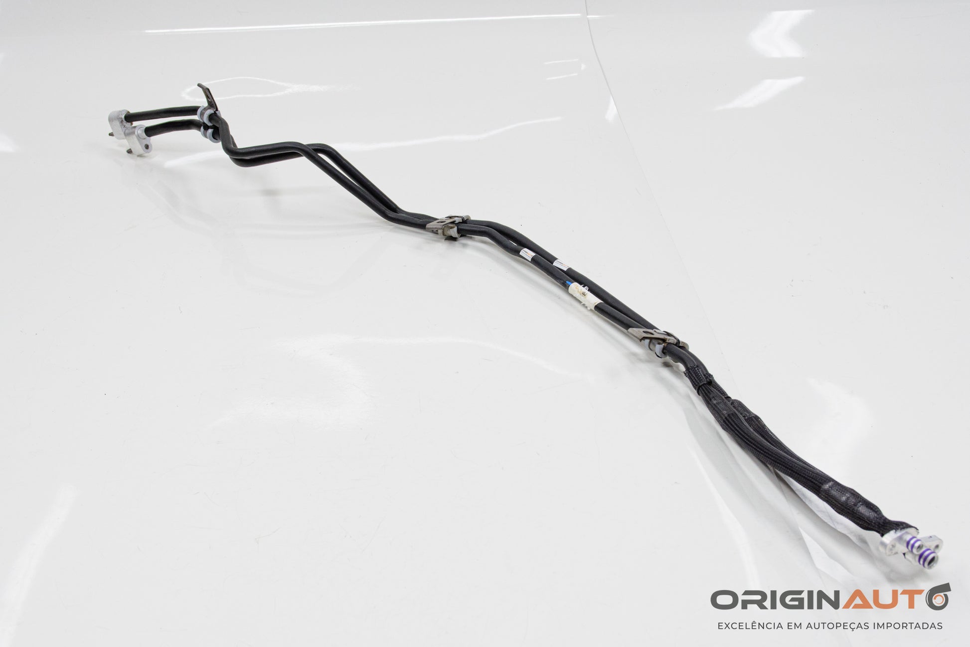 Tubo A/C Intermediaria Tras Land Rover Discovery Sport Hse 2015 Fk7218D487Bc