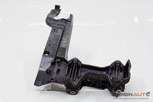 Trava Caixa Bateria Land Rover Discovery Sport Hse 2015 6G9N10724