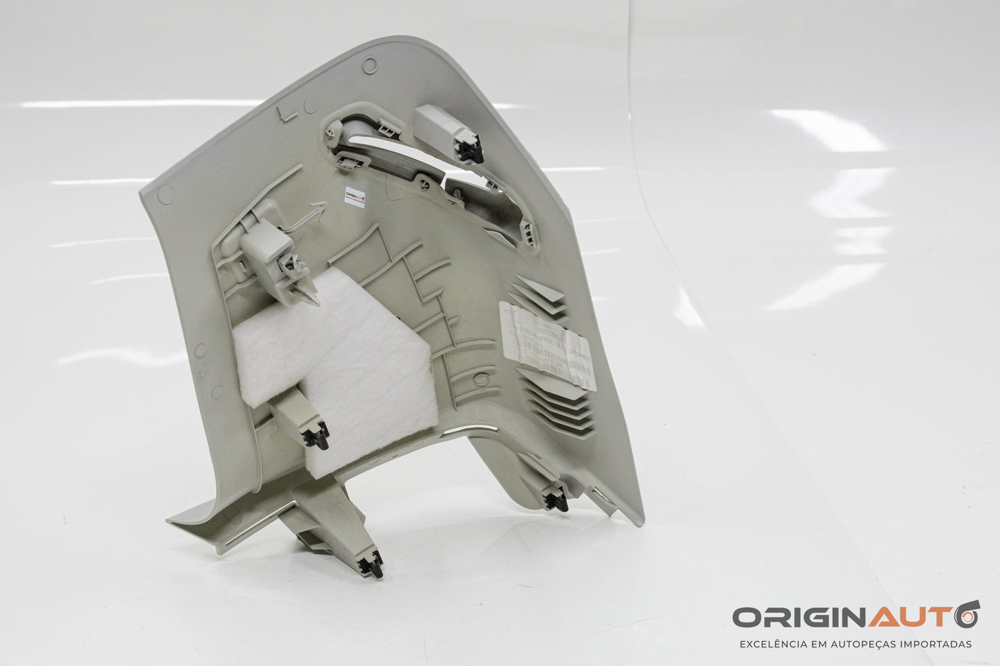 Moldura Coluna Porta Mala Esq Lr Discovery Sport Hse 2015 Fk7251749Bf8Lbm