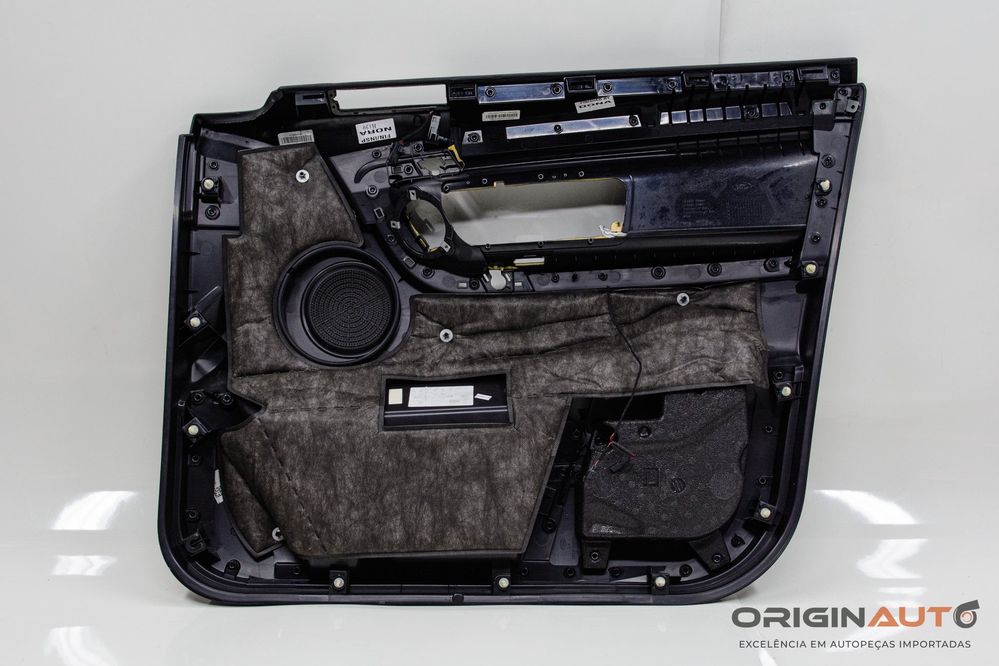 Forro Porta Dianteira Esquerda Land Rover Discovery Sport Hse 2015 Fk7223943Da