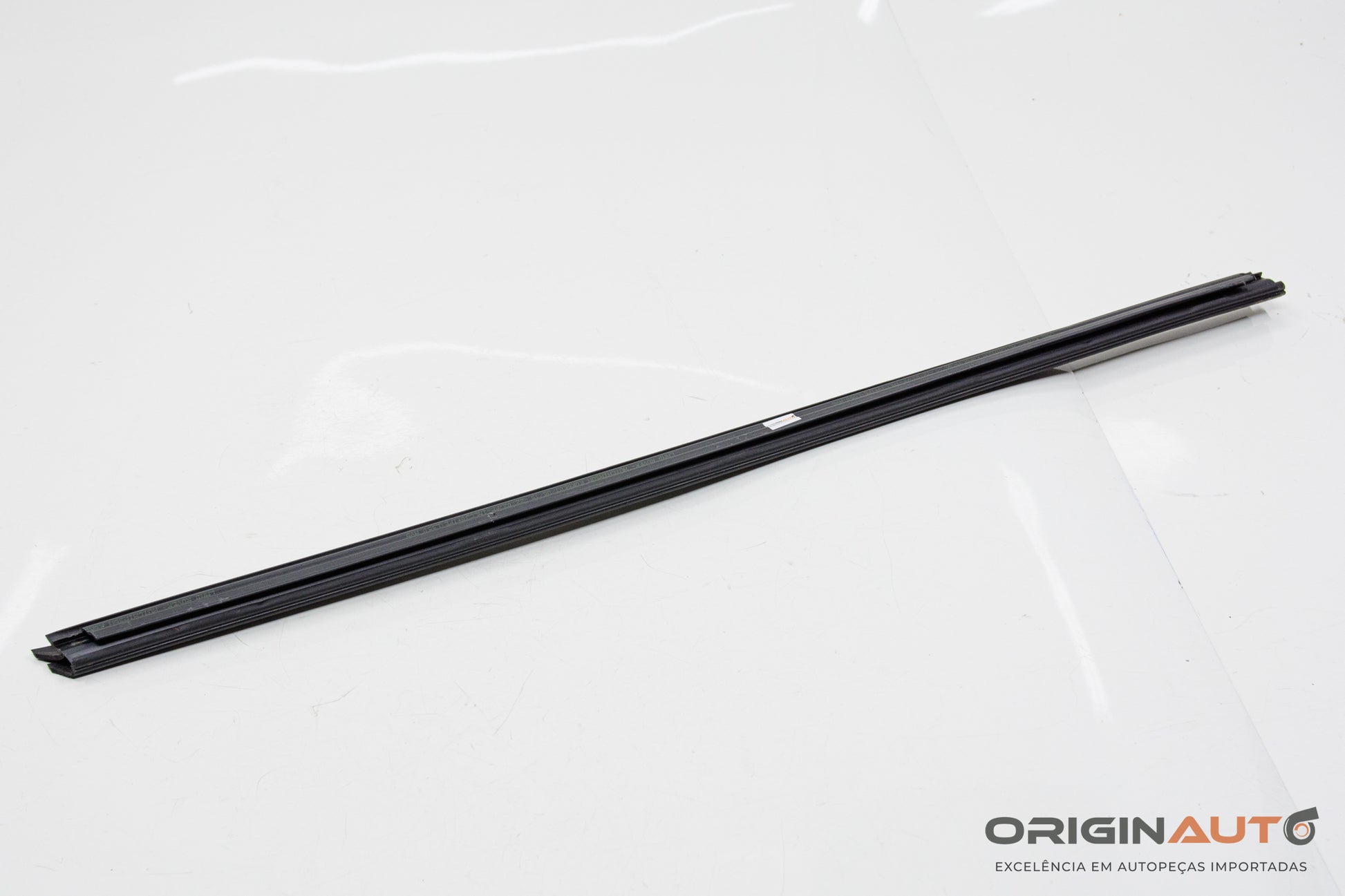 Pestana Externa Vidro Dianteir Esquerda Lr Discovery Sport Hse 2015 Fk72201A38Aa