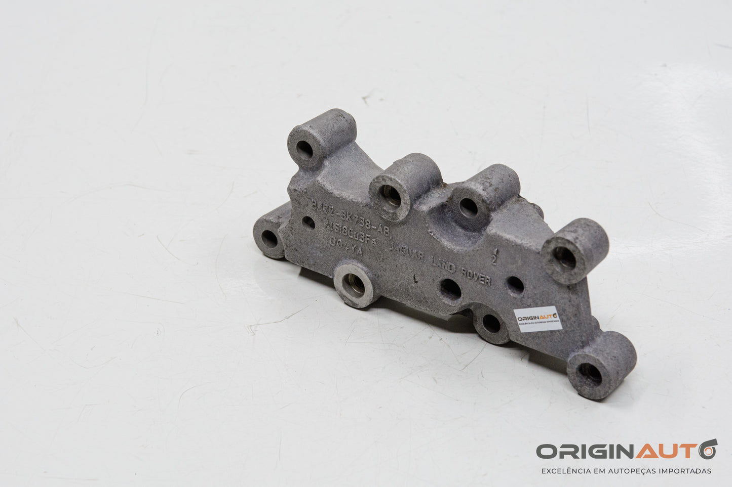 Suporte Polia Alternador Compr  Land Rover Discovery Sport Hse 2015 Bj323K738