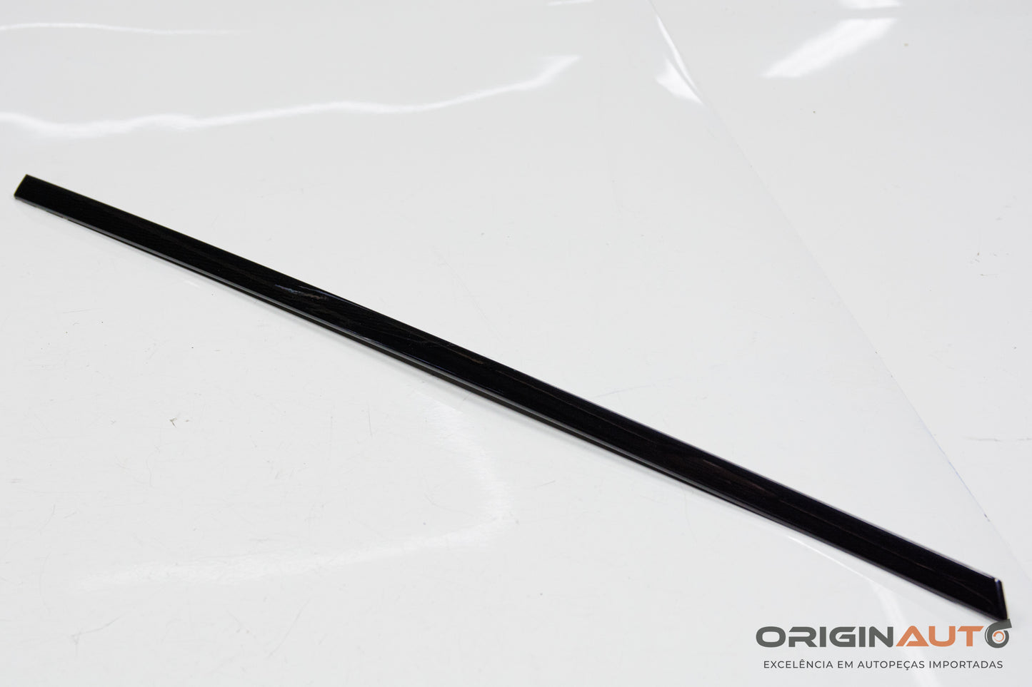 Friso Superior Traseira Esquerda Land Rover Discovery Sport 2015 Fk72255A61