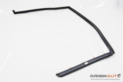 Borracha Guarnicao Porta Traseira Esq Lr Discovery Sport Hse 2015 Fk72250A21