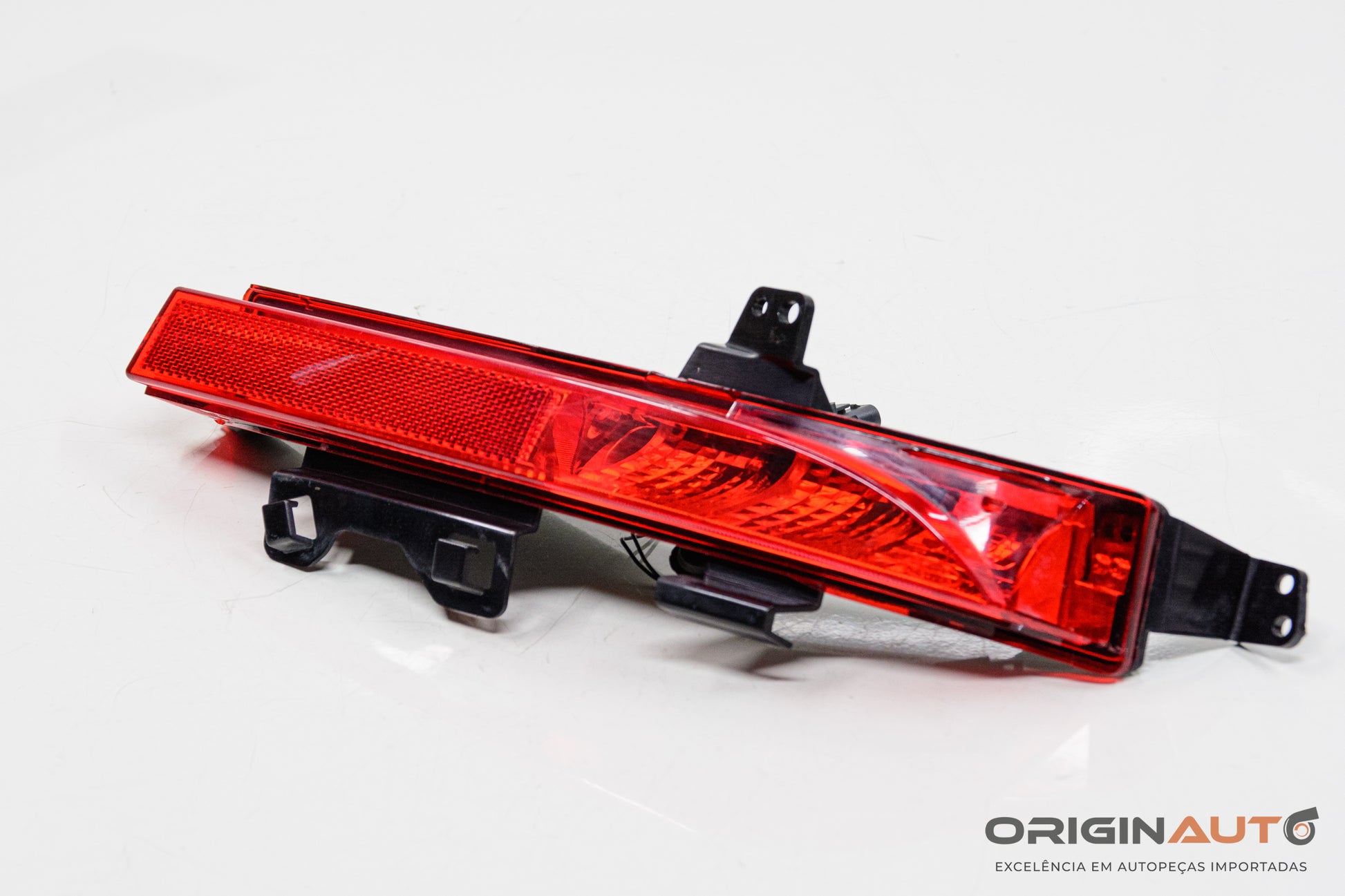 Lanterna Neblina Tras Dir Land Rover Discovery Sport Hse 2015 Fk7215K272