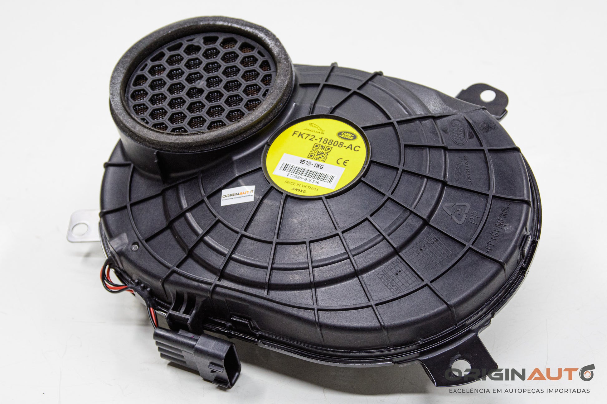 Alto Falante Subwoofer Land Rover Discovery Sport Hse 2015 Fk7218808Ac