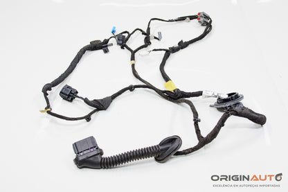 Chicote Porta Traseira Dir Land Rover Discovery Sport Hse 2015 Fk7214632