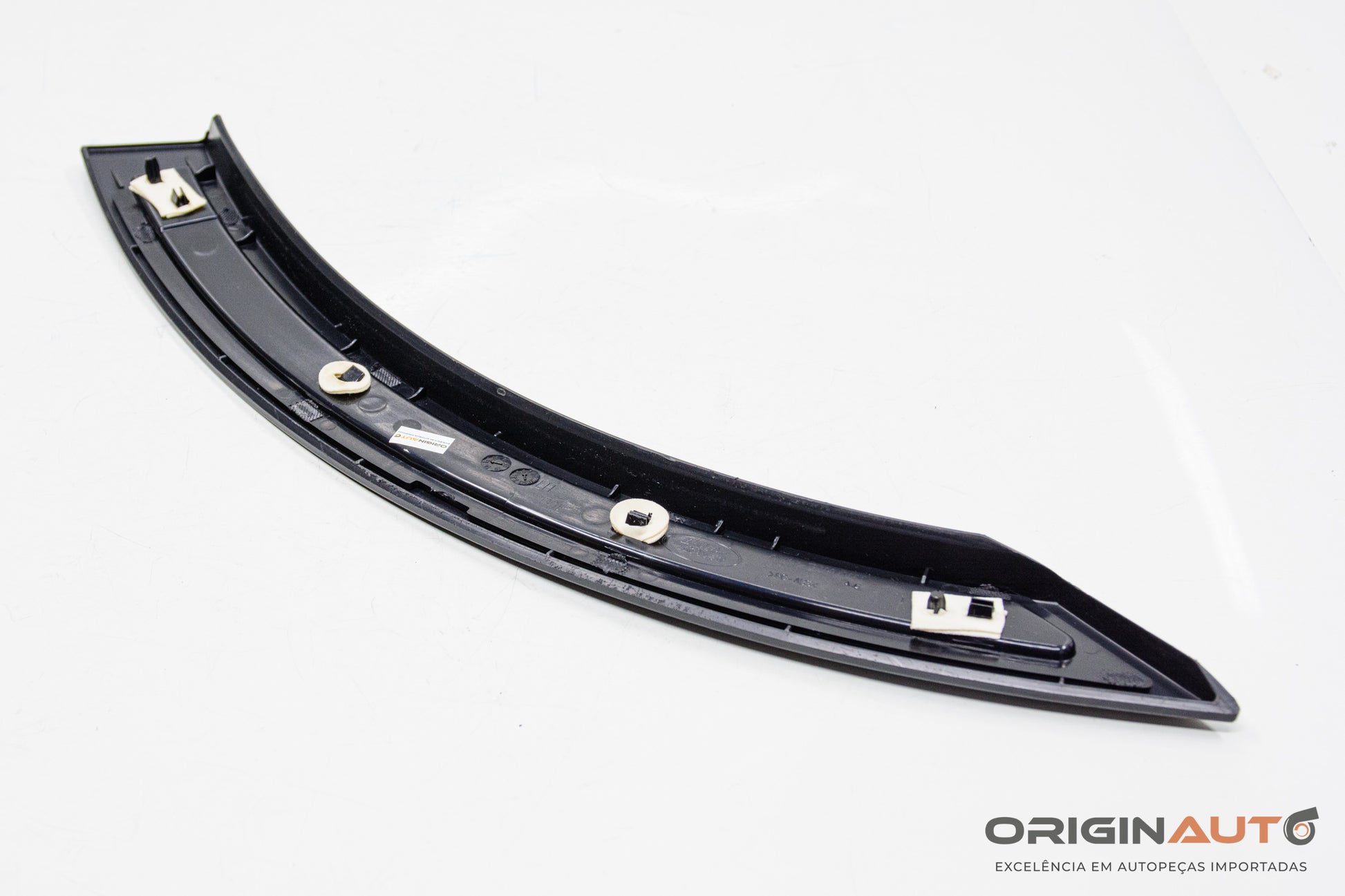 Moldura Porta Roda Tras Esq Land Rover Discovery Sport Hse 2015 Fk7216A333