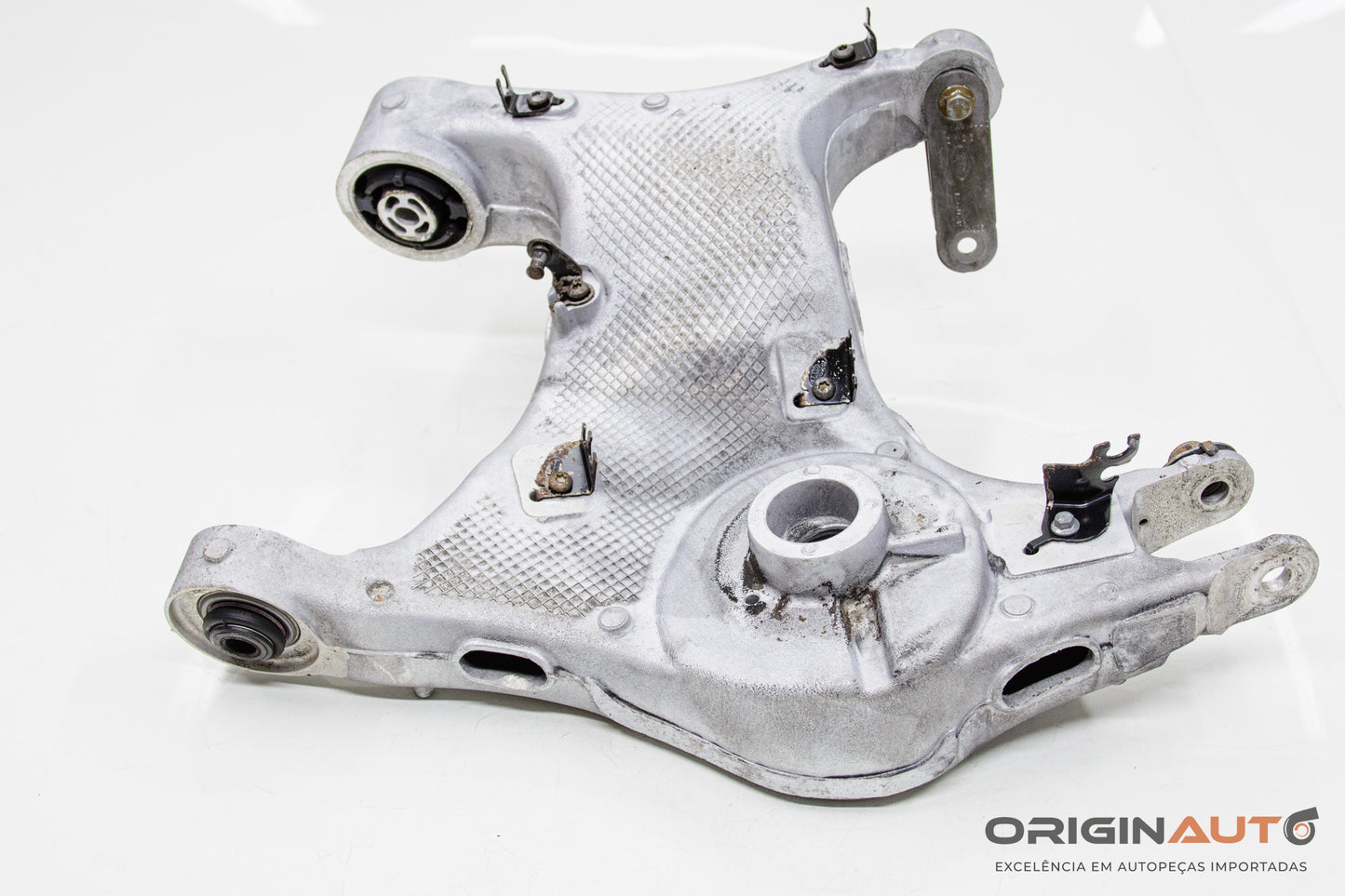 Bandeja Suspensao Tras Dir Land Rover Discovery Sport Hse 2015 Fk725B530