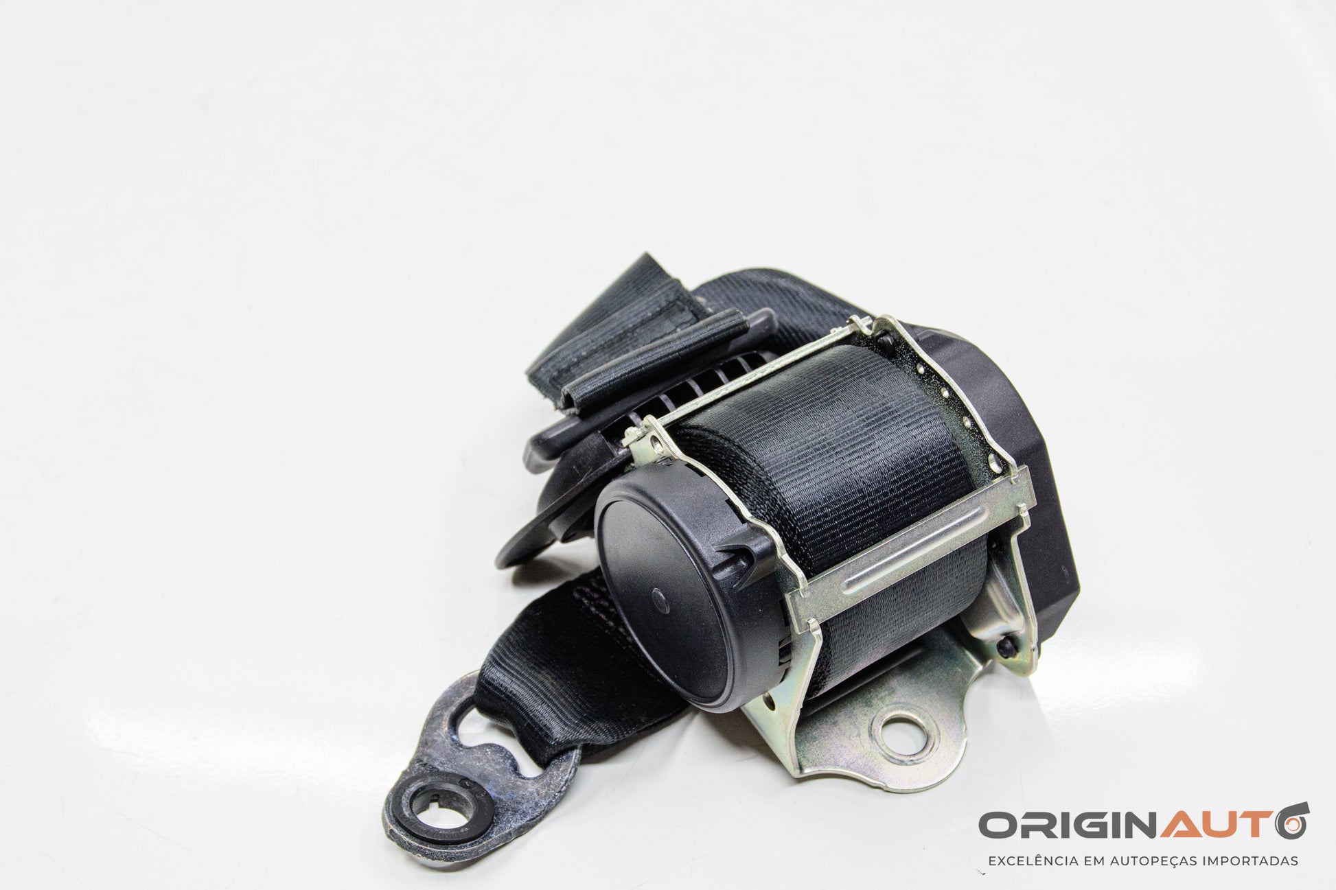 Cinto De Seguranca Traseiro Esq Land Rover Discovery Sport Hse 2015 629397600B