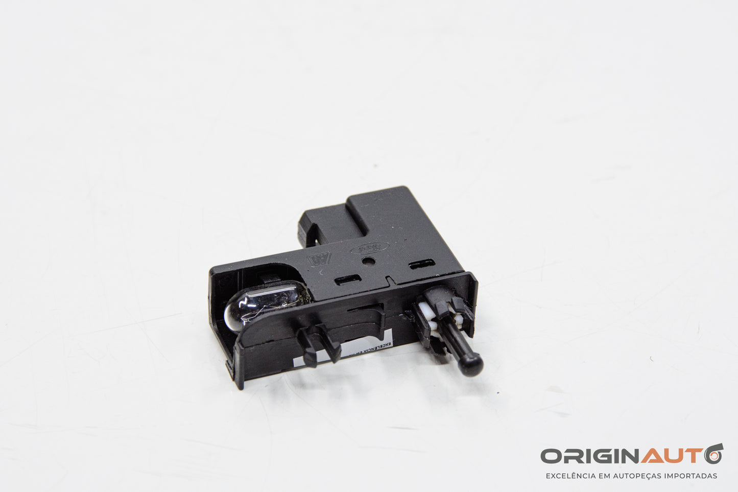 Interruptor Porta Luva Land Rover Discovery Sport Hse 2015 1S4113B748Ad