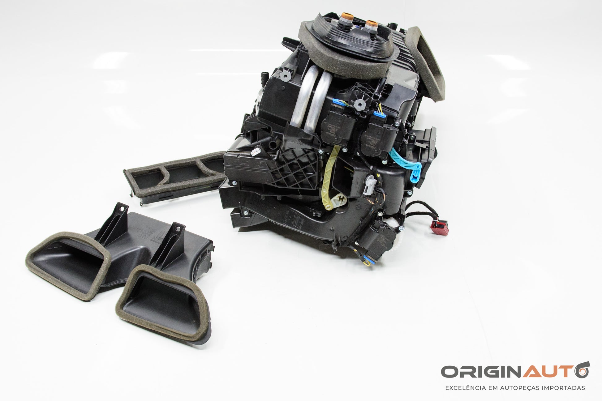 Caixa Evaporadora Audi Q3 2.0 Quattro Tfsi 2014 1K1820308