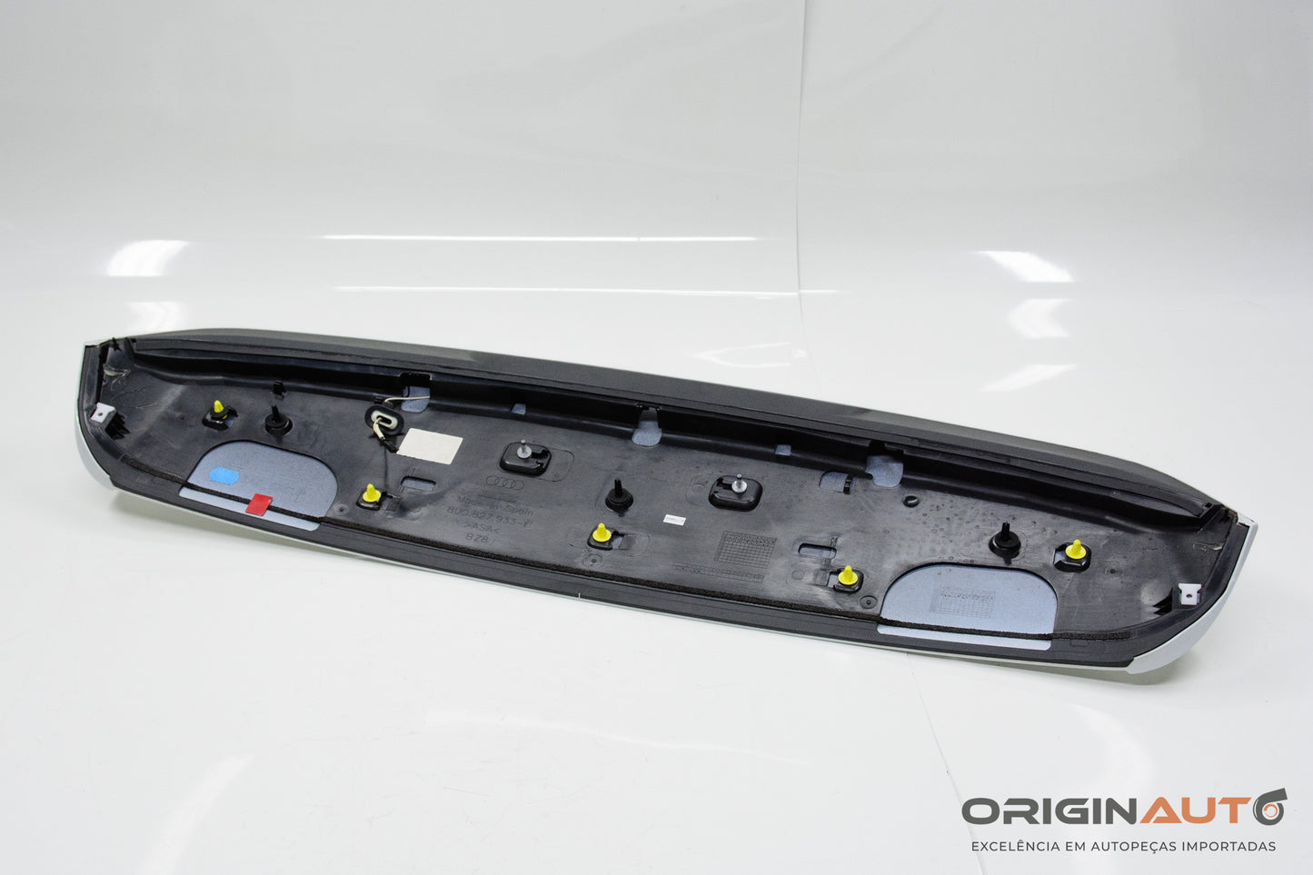 Aerofolio Audi Q3 2.0 Quattro Tfsi 2014 8U0827933