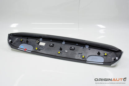 Aerofolio Audi Q3 2.0 Quattro Tfsi 2014 8U0827933