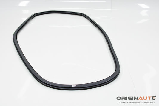 Vedacao Interna Porta Traseira Esquerda Audi Q3 2.0 Quattro Tfsi 2014 8U0833721A