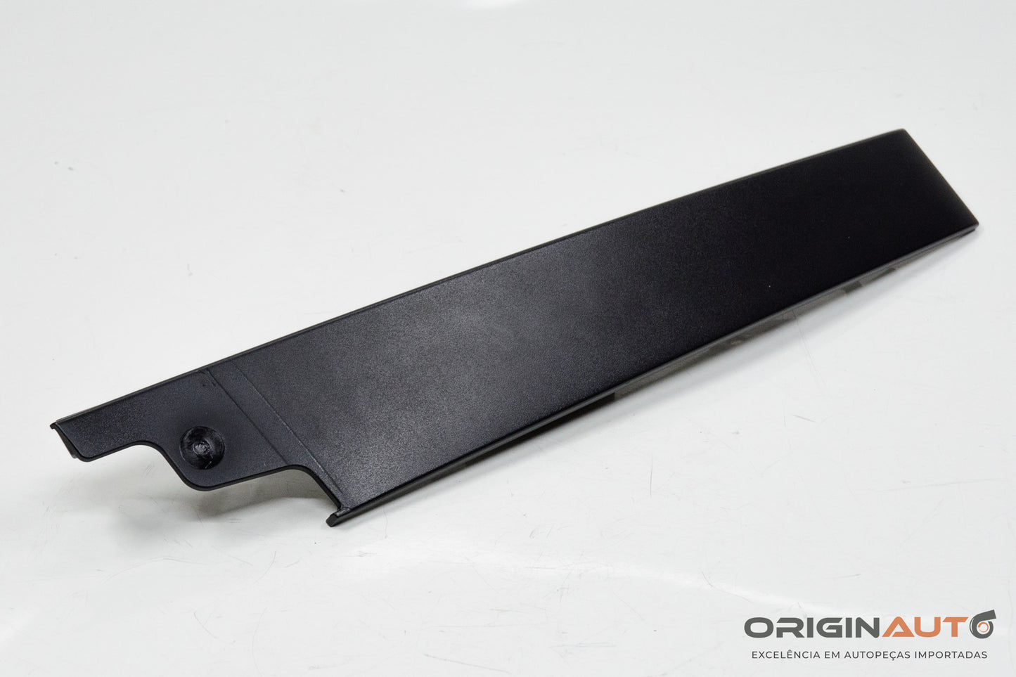 Acabamento Externo Porta Dianteira Esquerda Audi Q3 2.0 Tfsi 2014 8U0837901